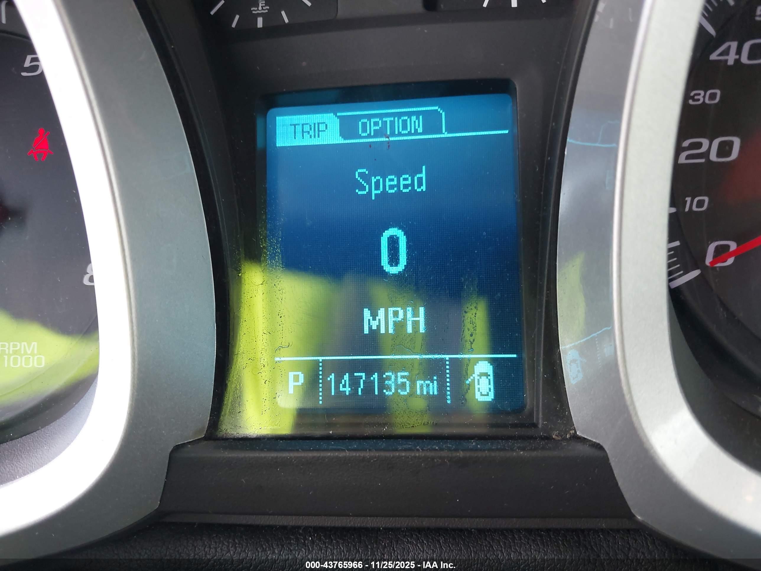 CHEVROLET EQUINOX image 7