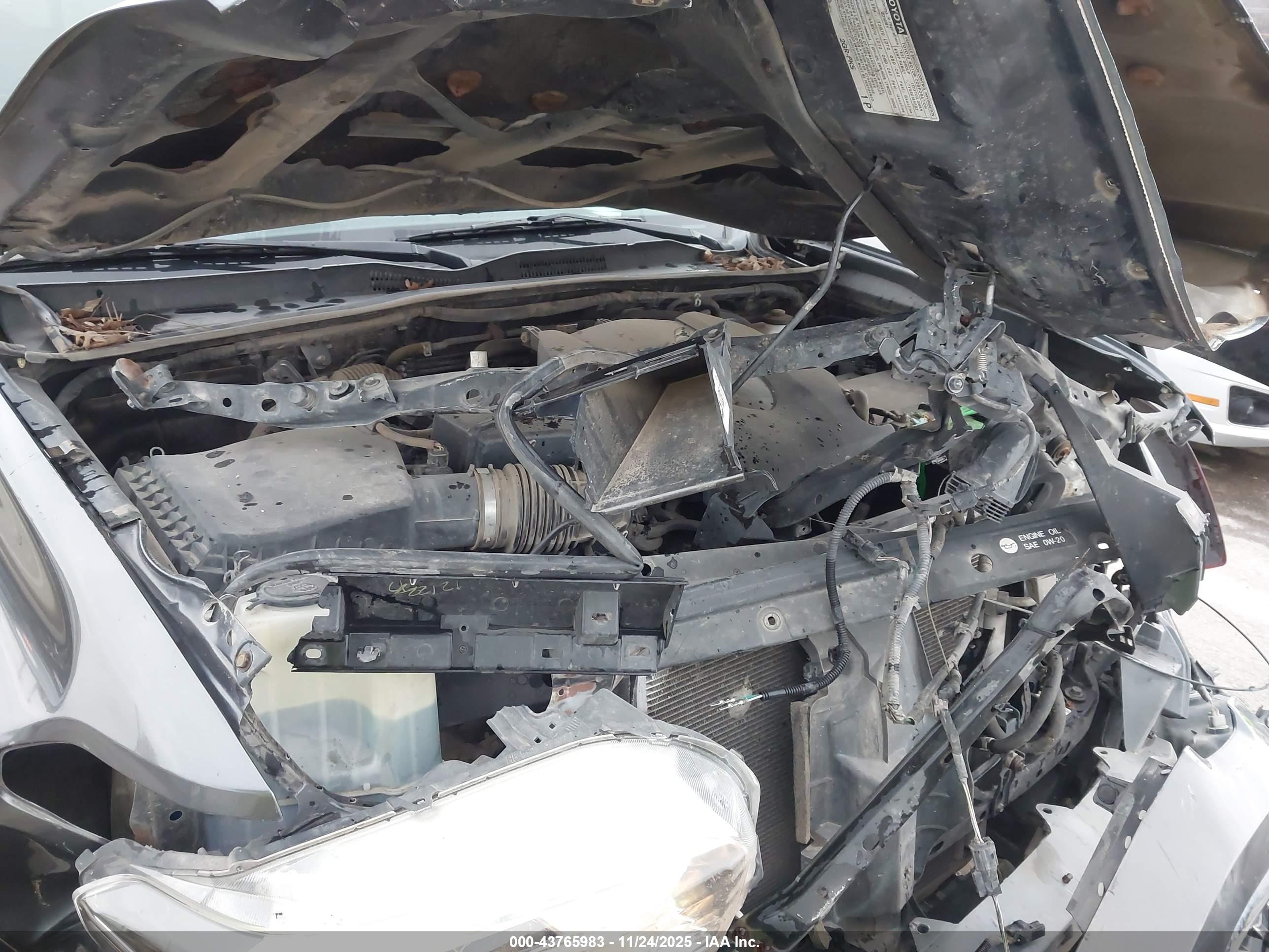 TOYOTA TACOMA image 10