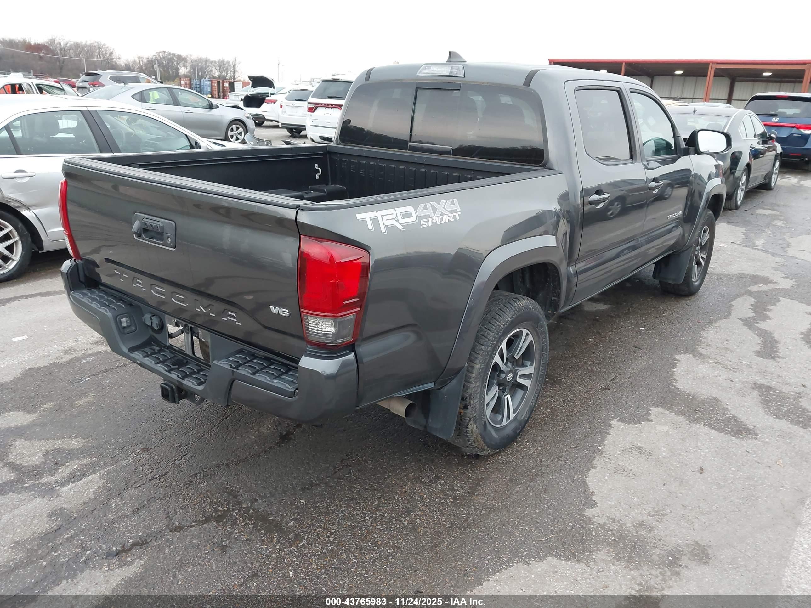TOYOTA TACOMA image 4
