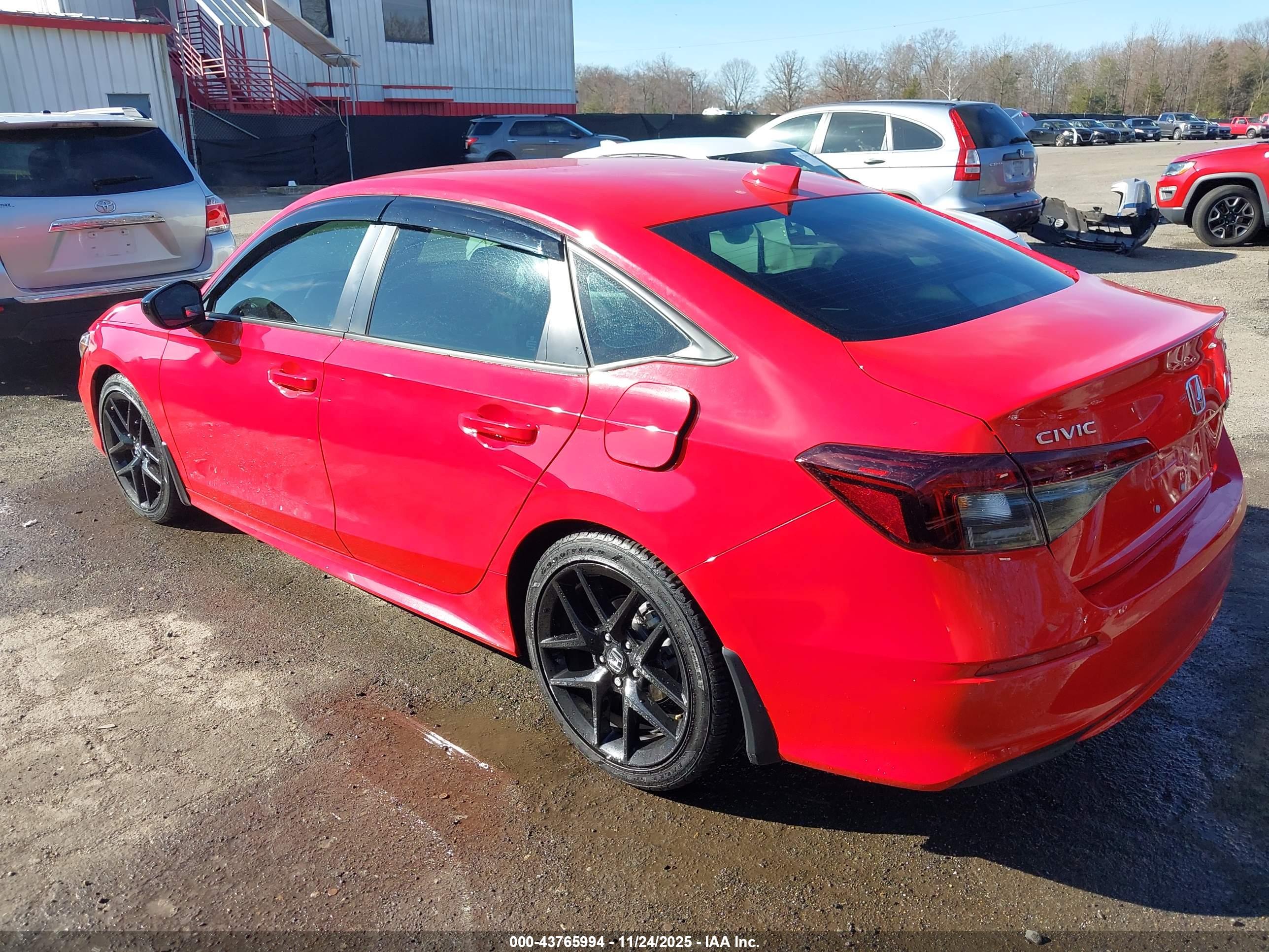 HONDA CIVIC image 3