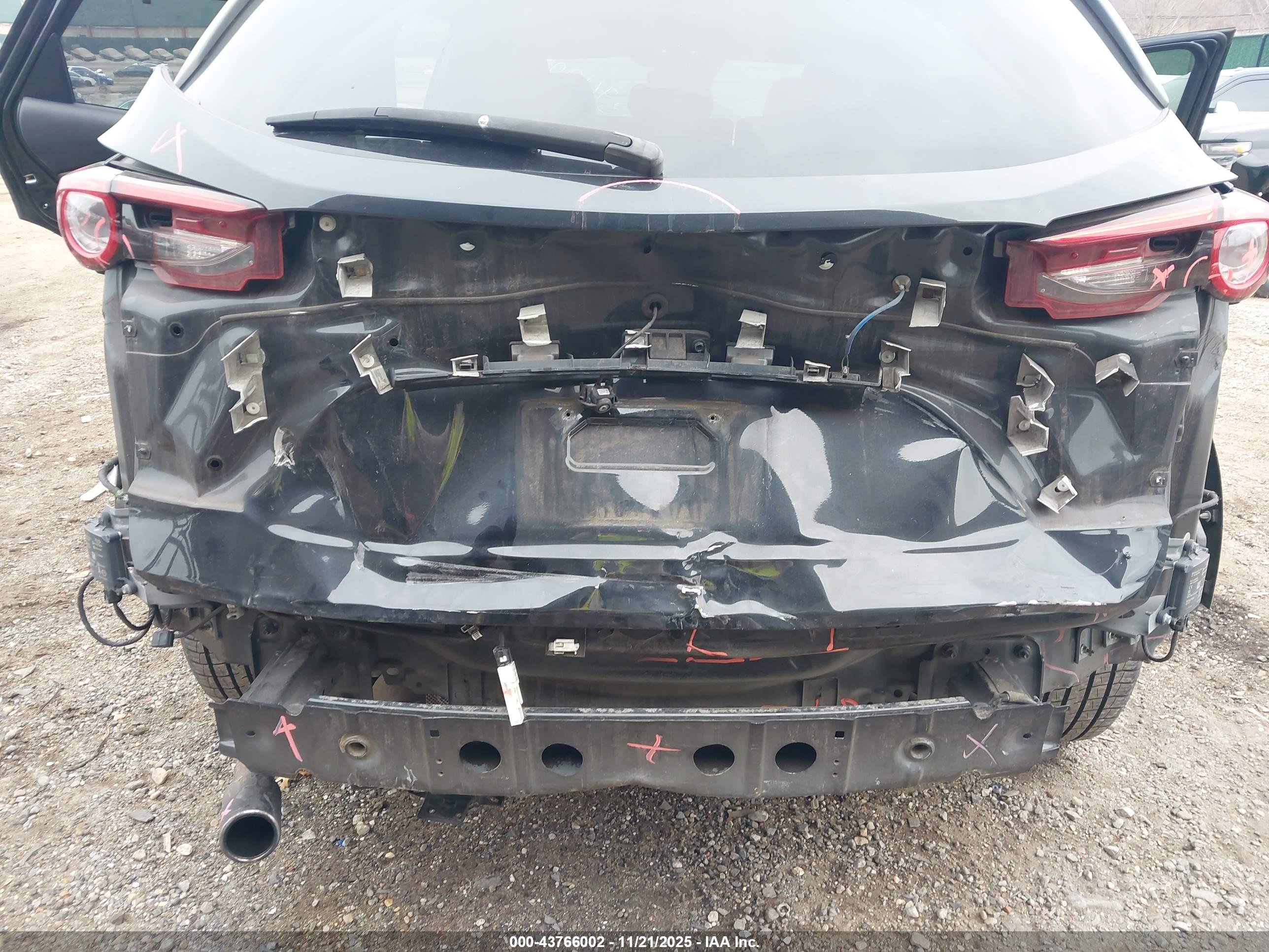 MAZDA CX-9 image 6