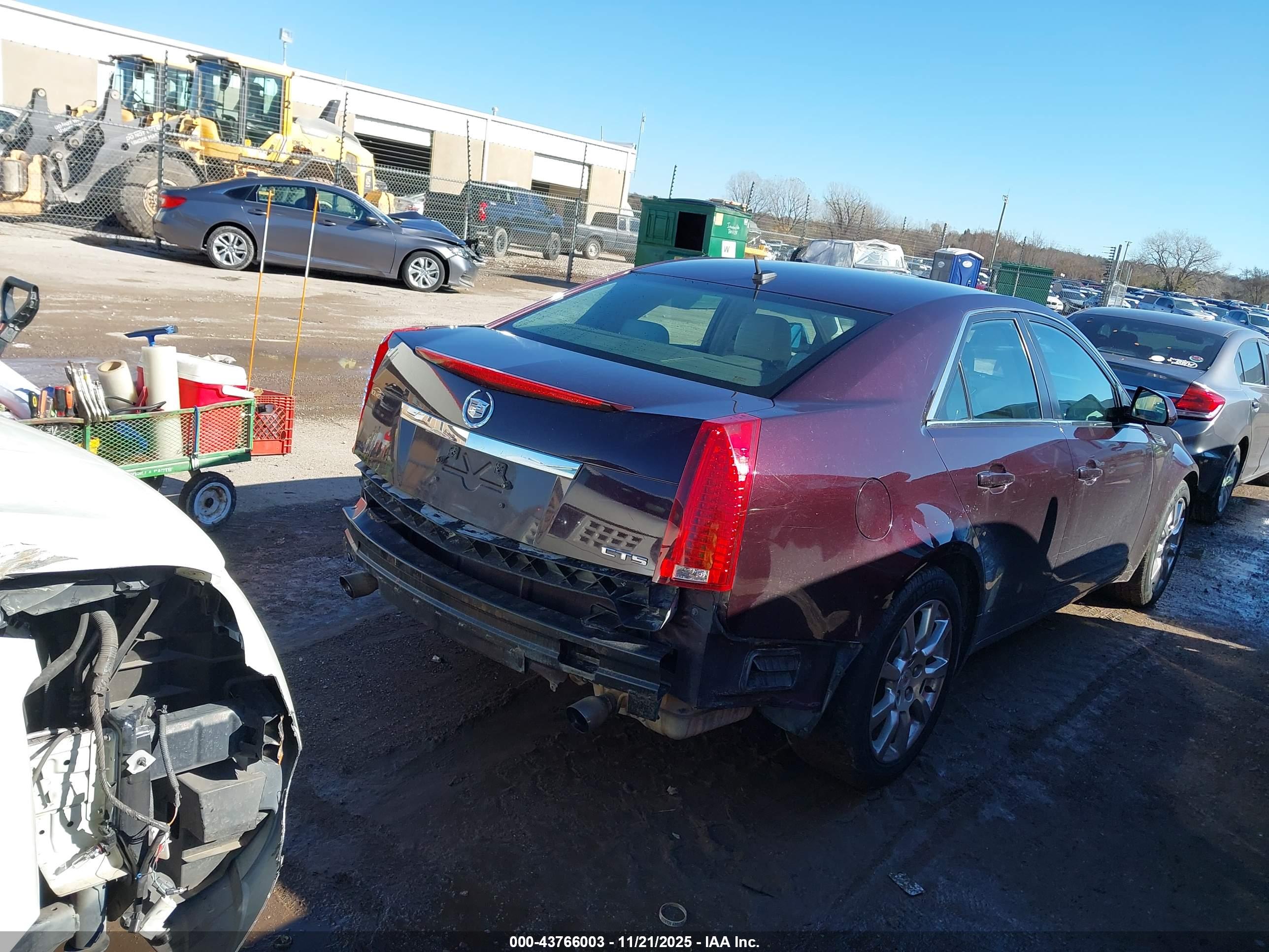 CADILLAC CTS image 4