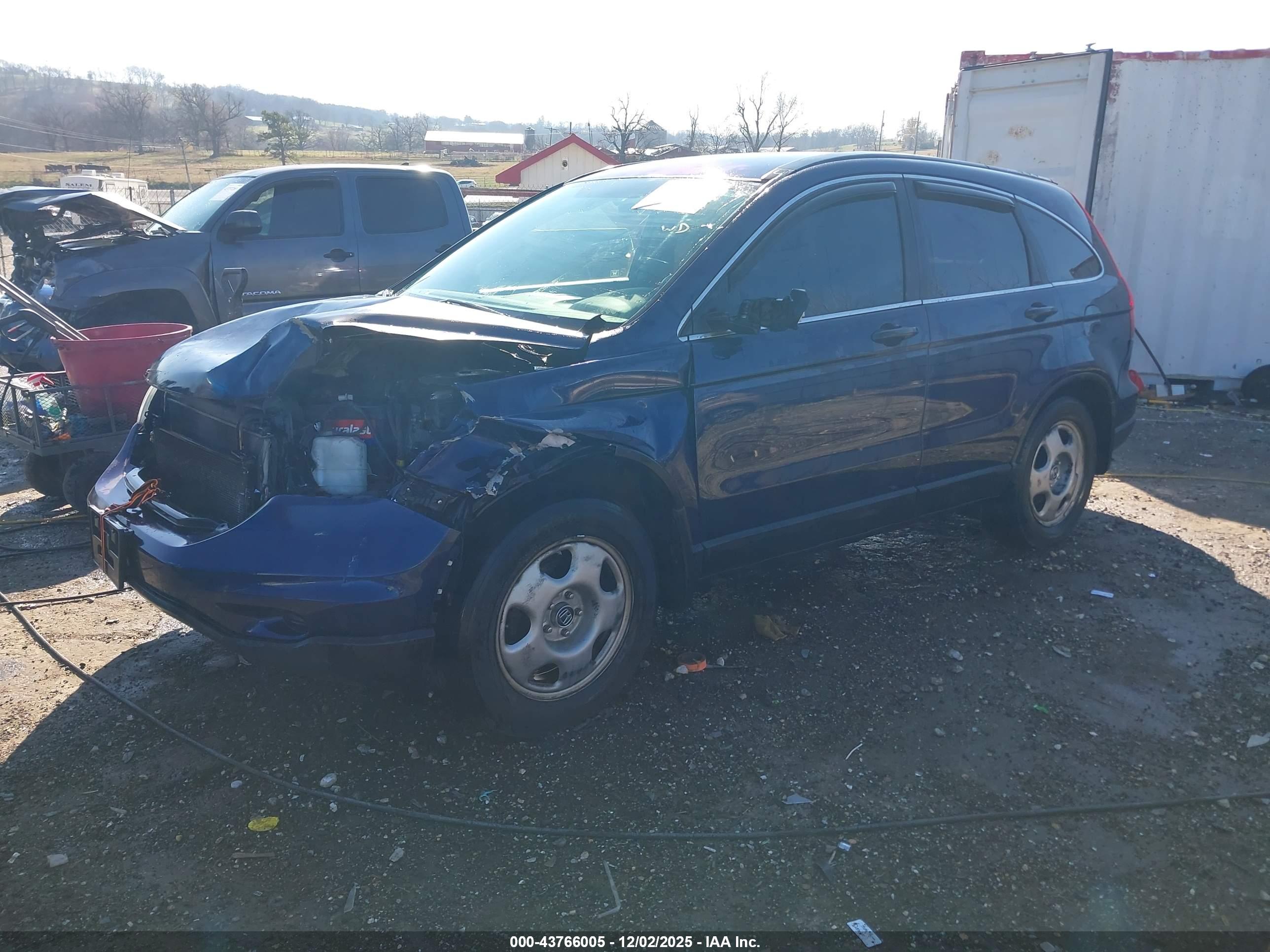 HONDA CR-V image 2