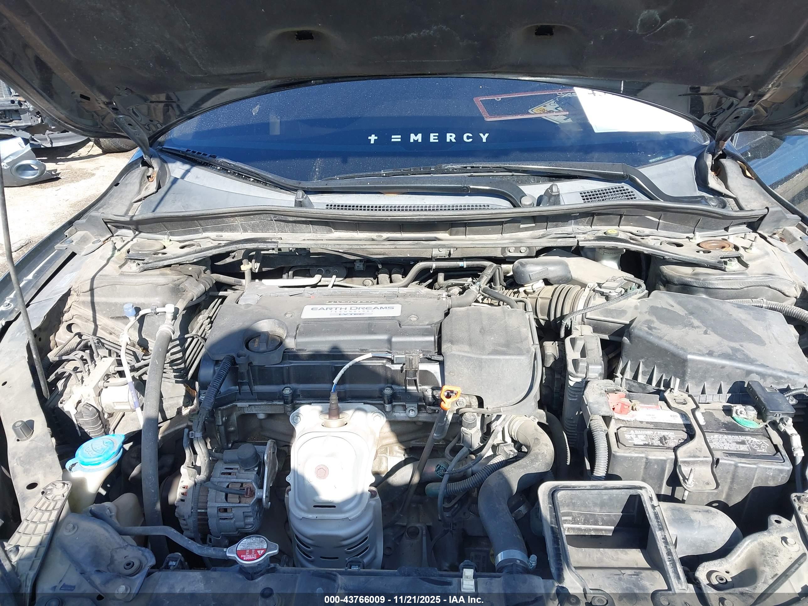 HONDA ACCORD image 10