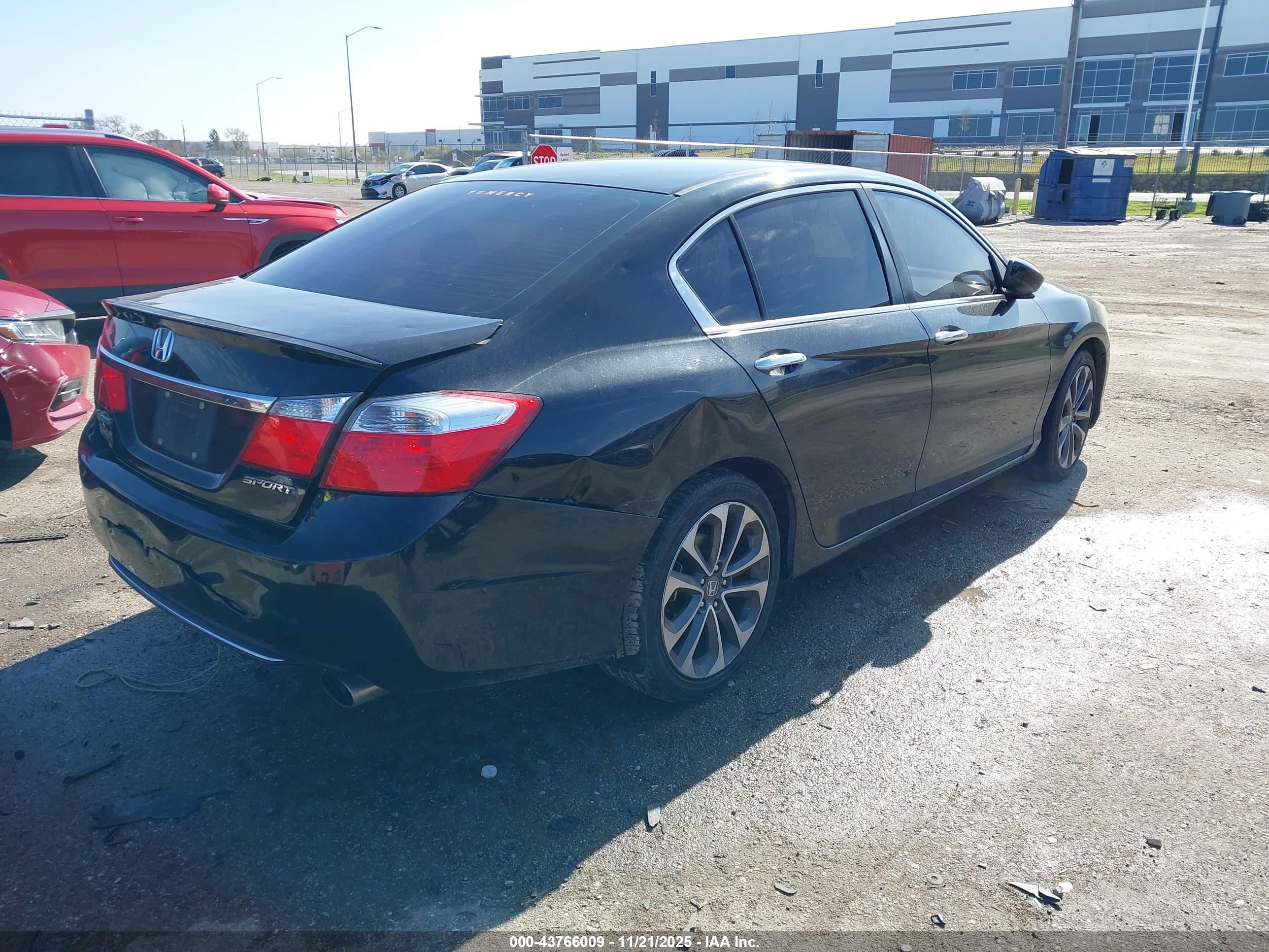 HONDA ACCORD image 4