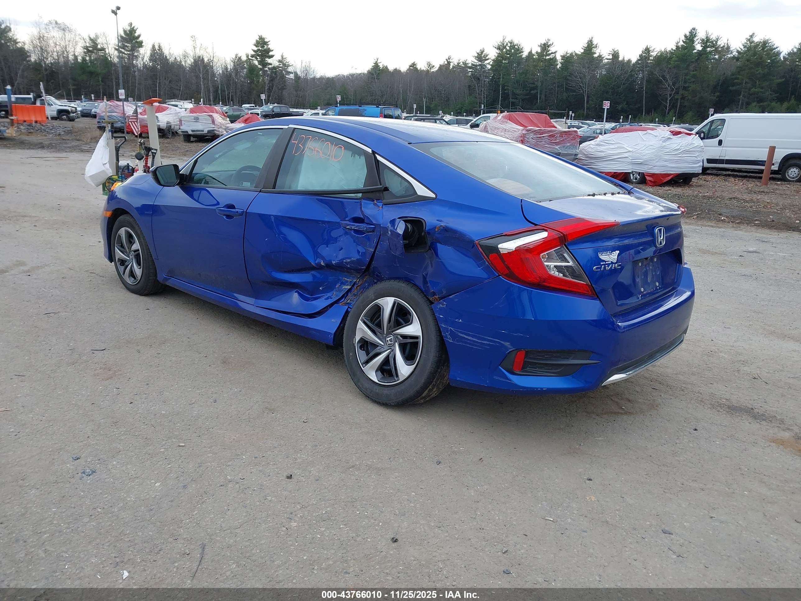 HONDA CIVIC image 3