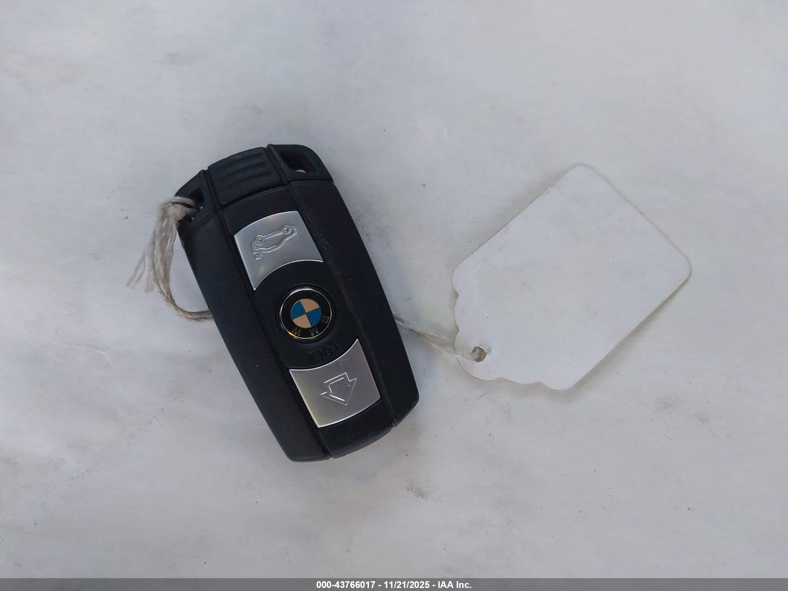 BMW 328I image 11
