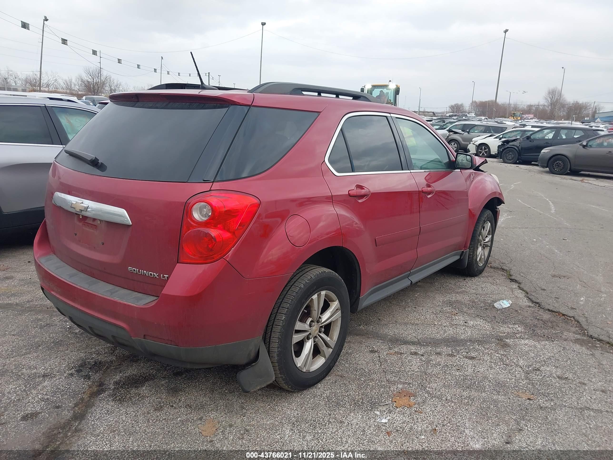 CHEVROLET EQUINOX image 4