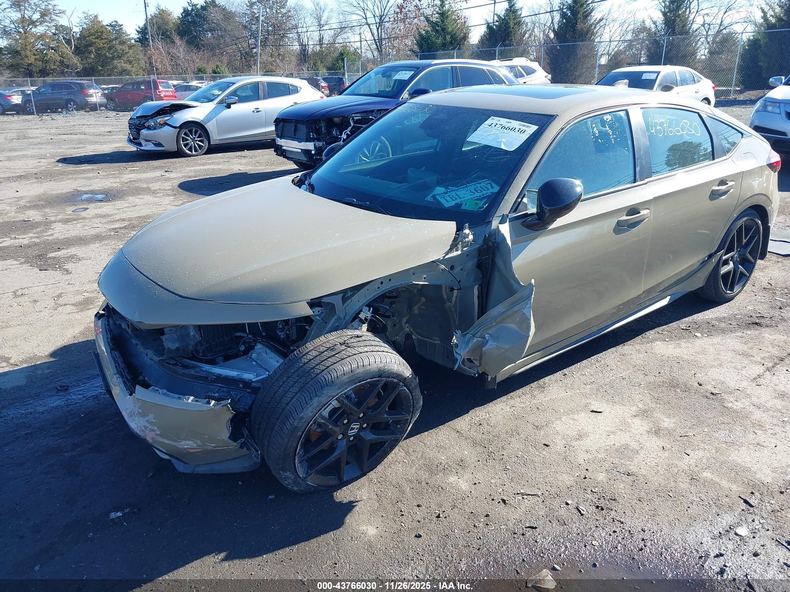 HONDA CIVIC image 2