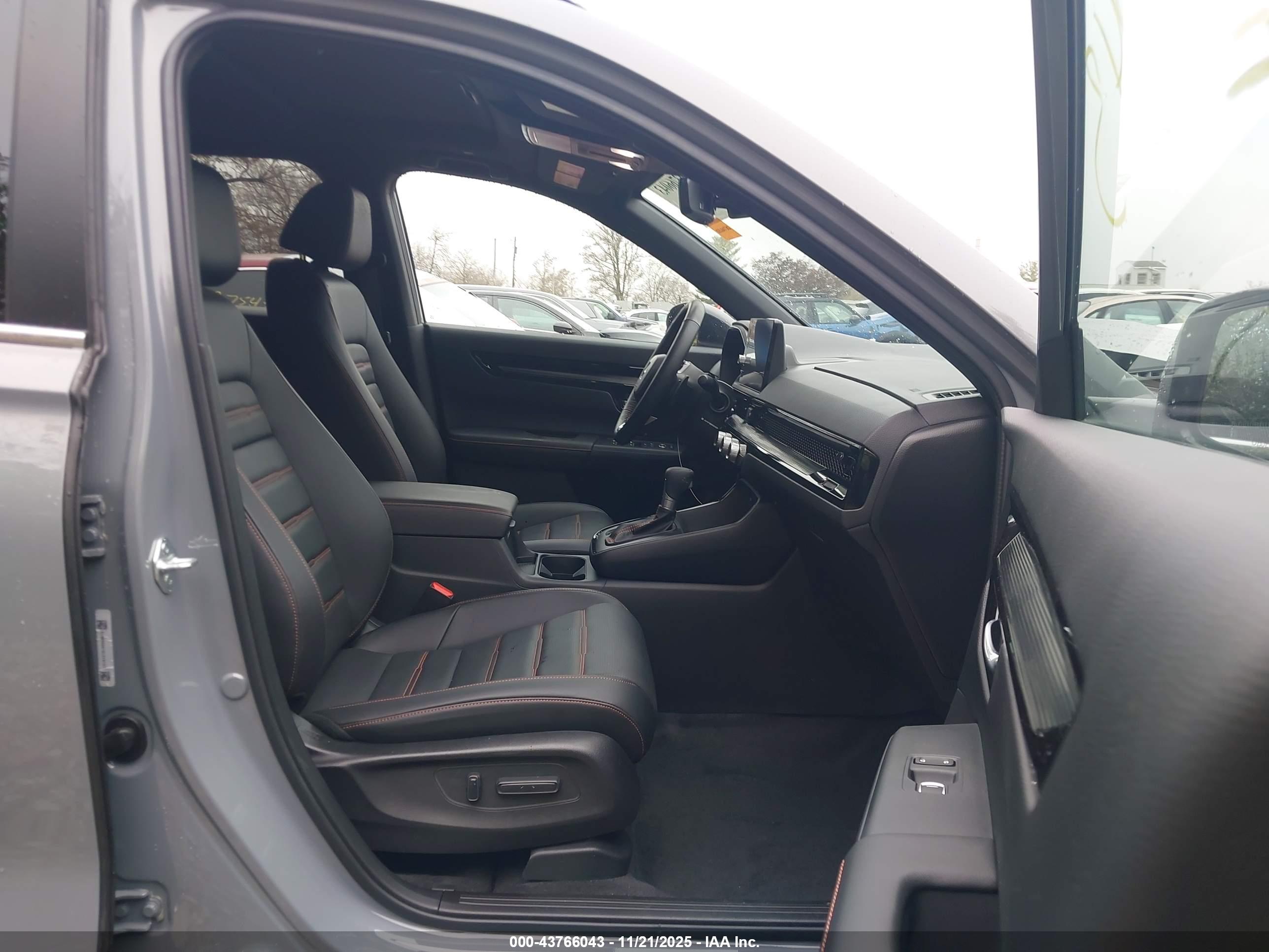HONDA CR-V image 5