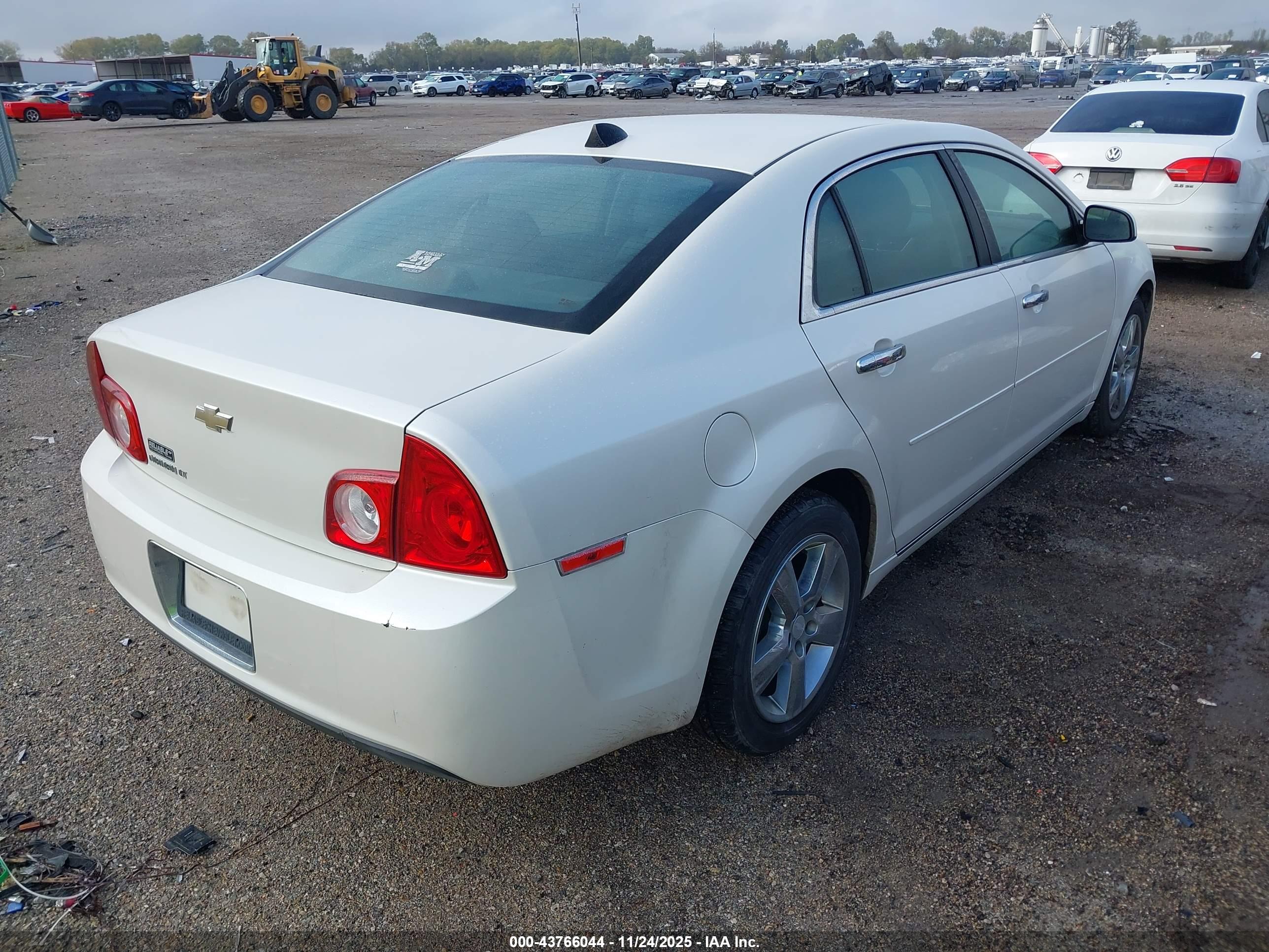 CHEVROLET MALIBU image 4