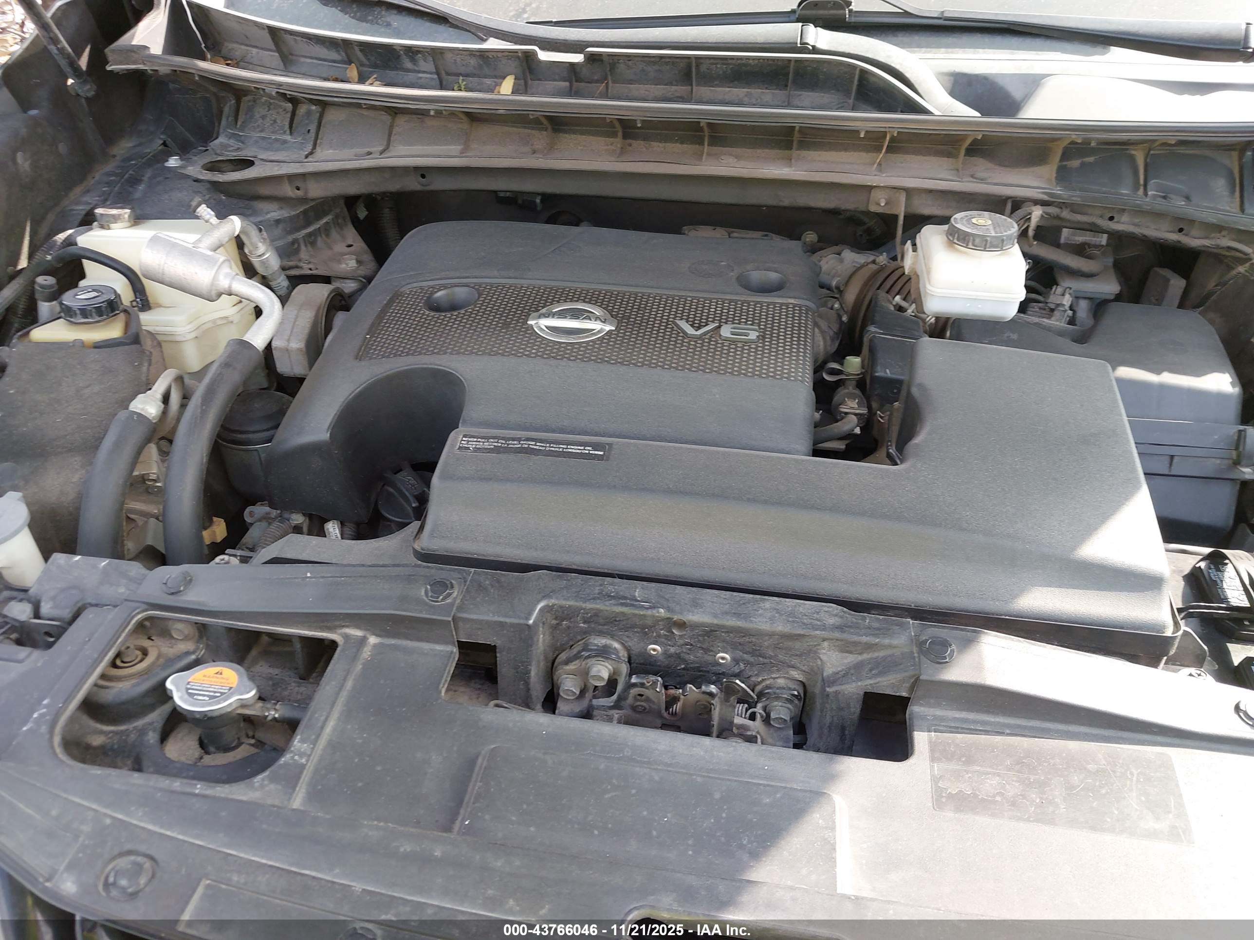 NISSAN MURANO image 10