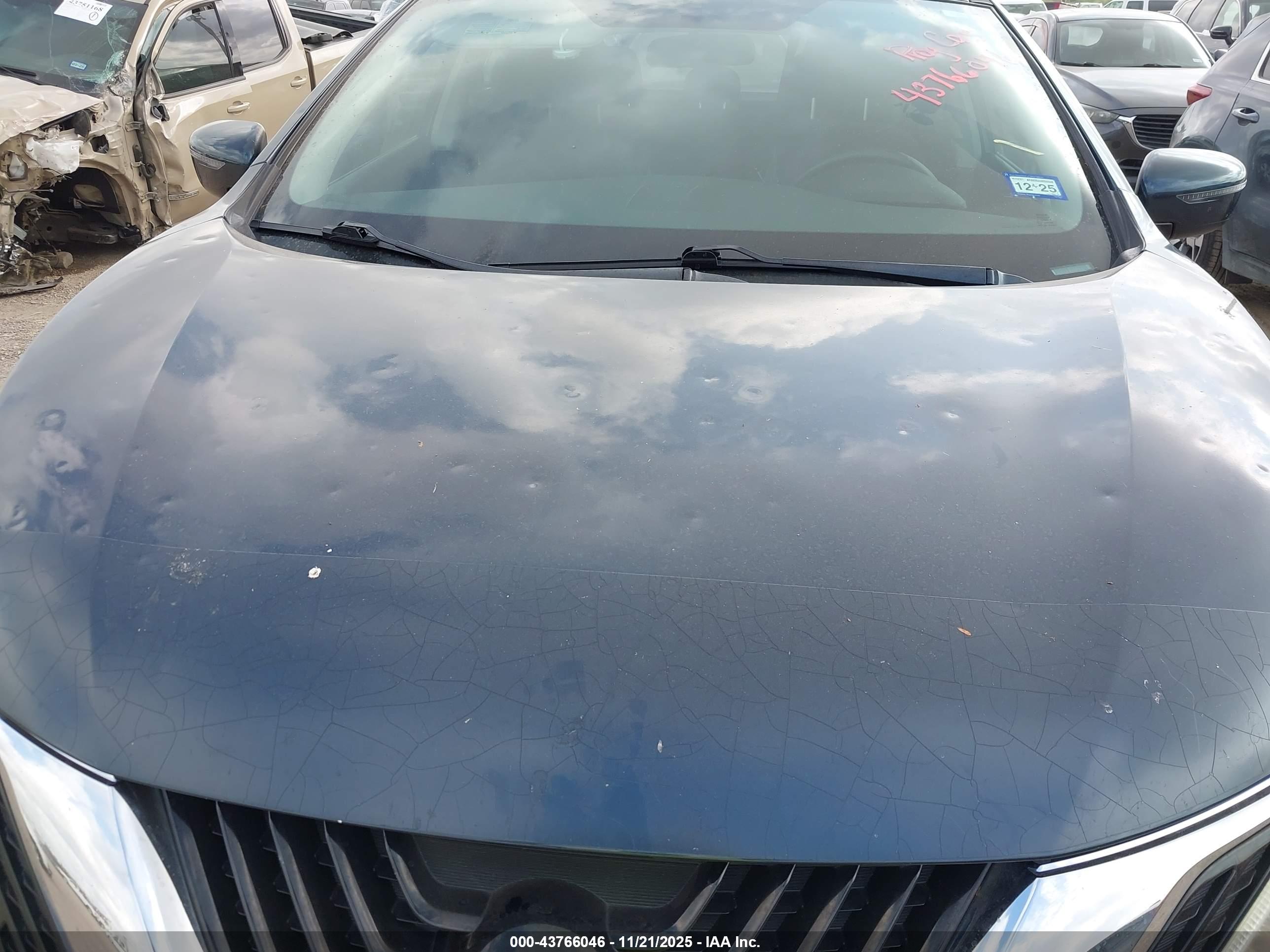 NISSAN MURANO image 6