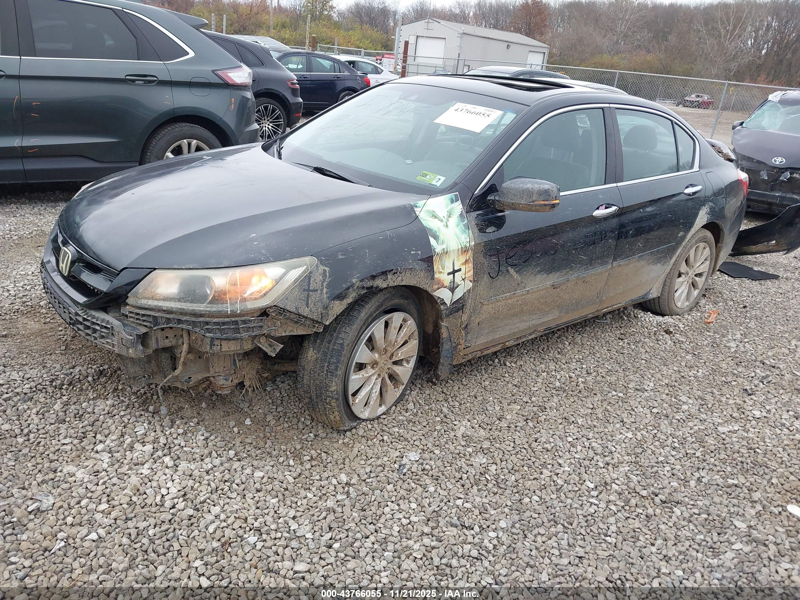HONDA ACCORD image 2