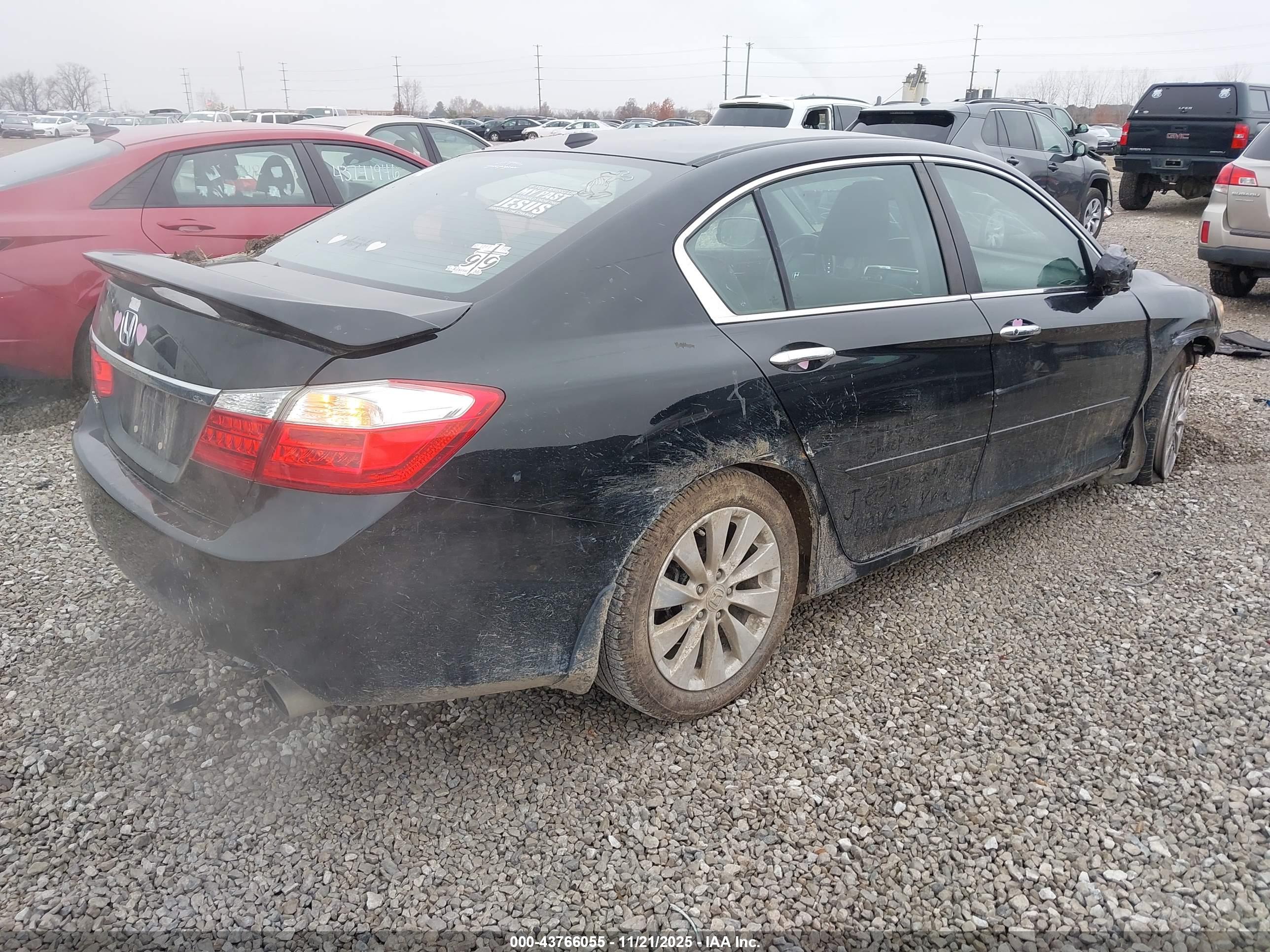HONDA ACCORD image 4
