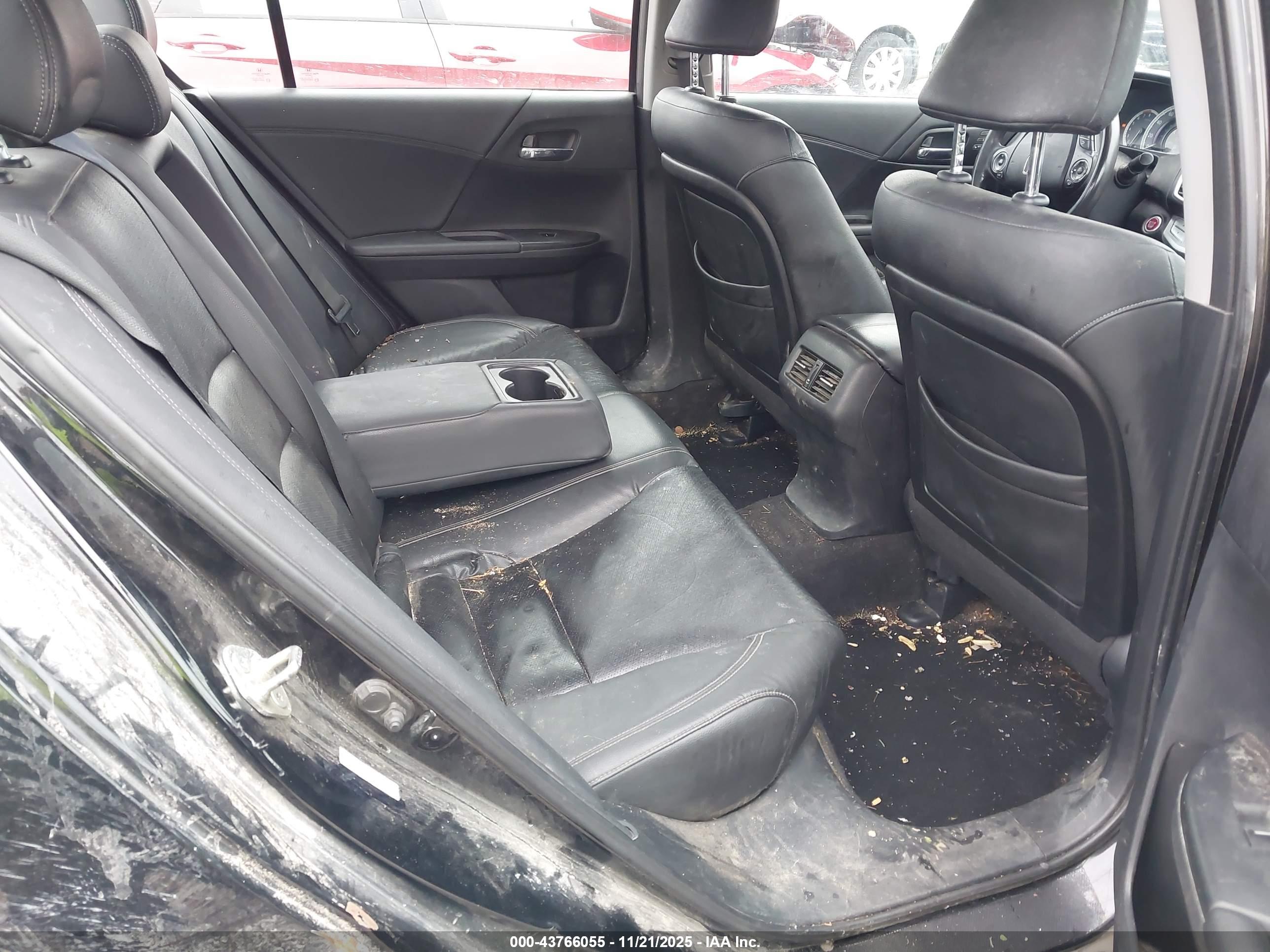 HONDA ACCORD image 8