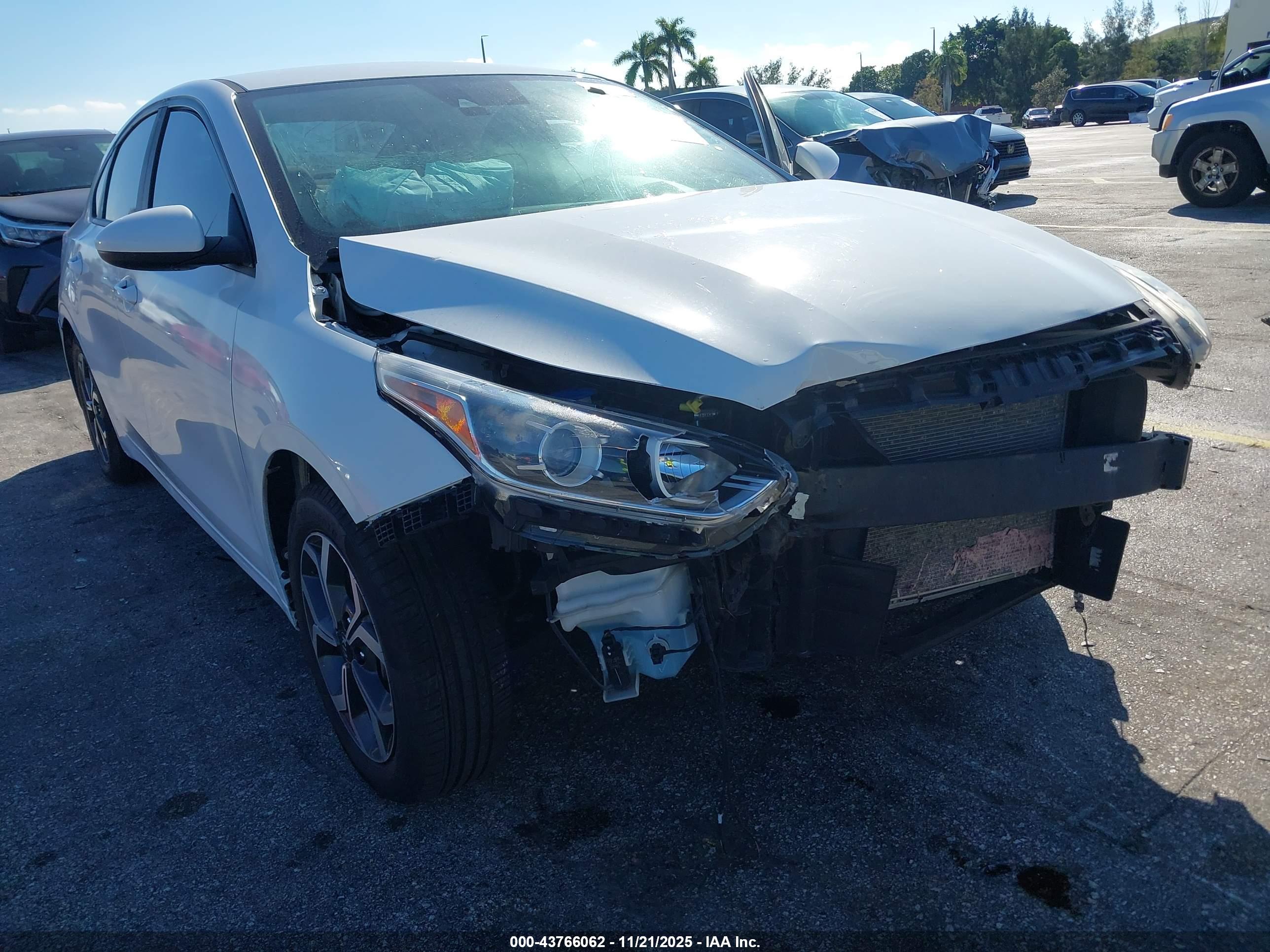 KIA FORTE image 6