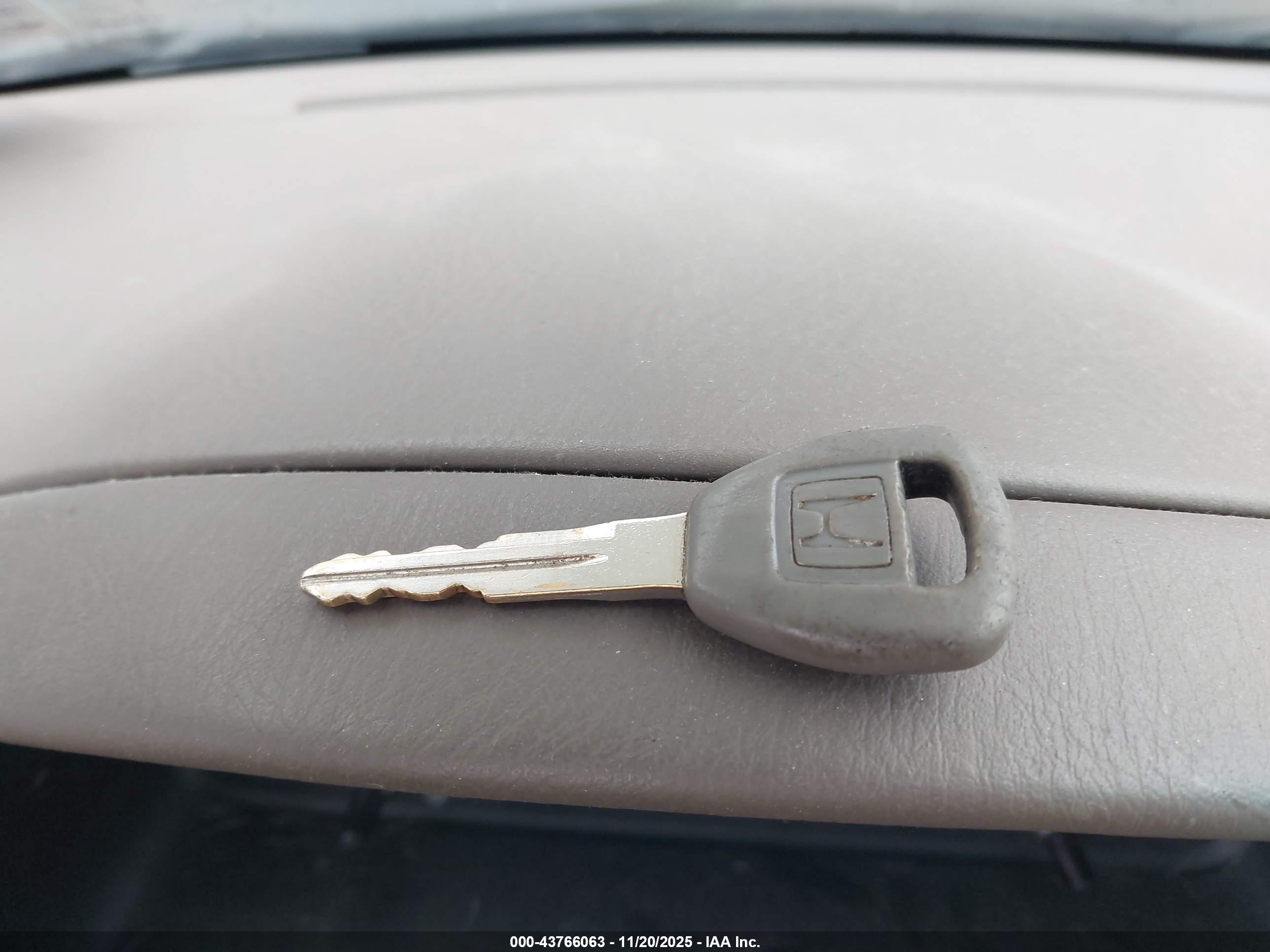 HONDA CIVIC image 11