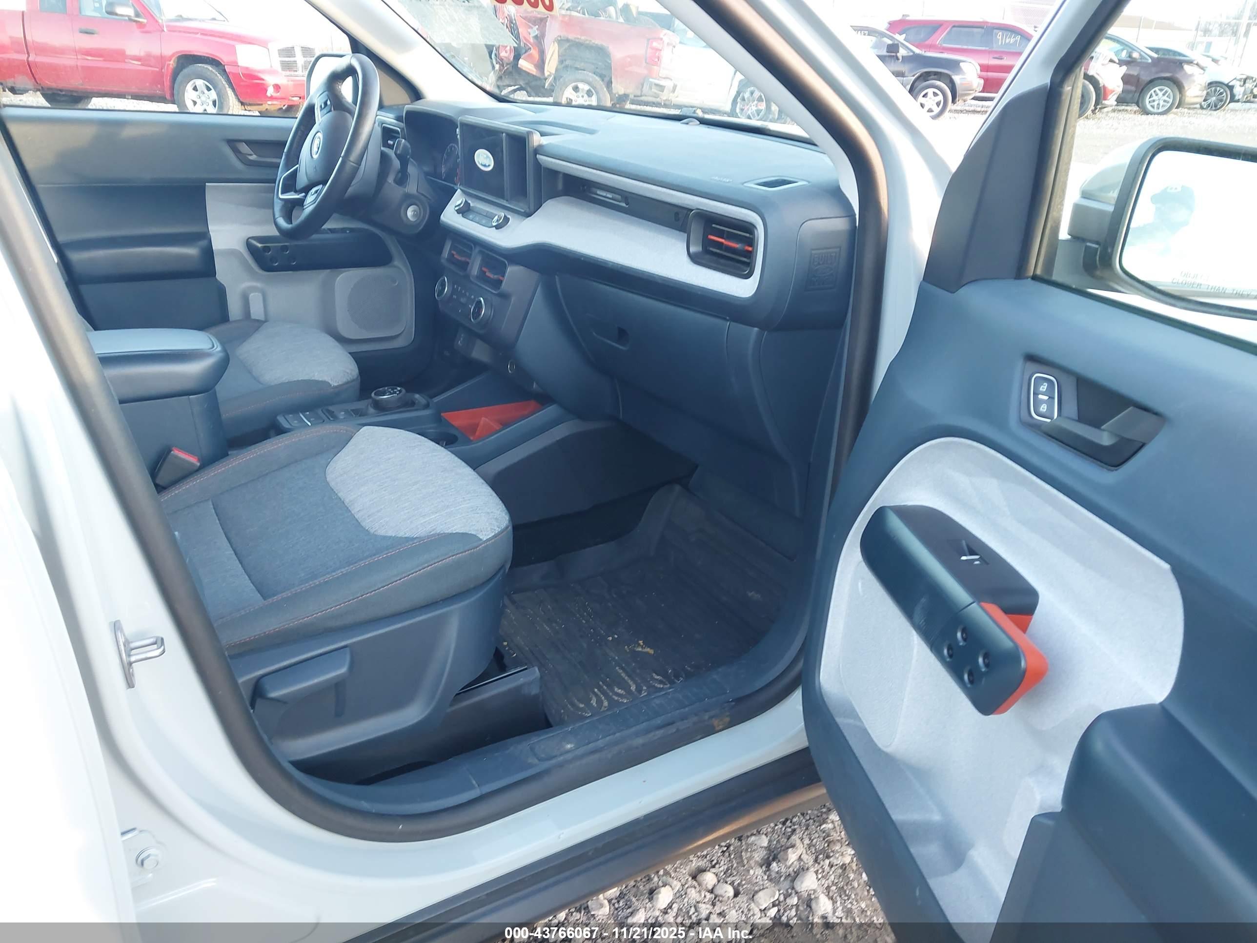 FORD MAVERICK image 5
