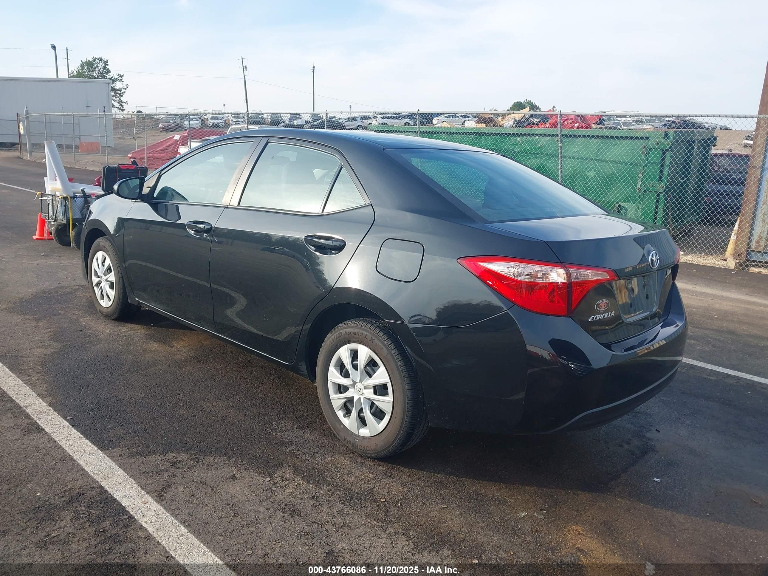 TOYOTA COROLLA image 3