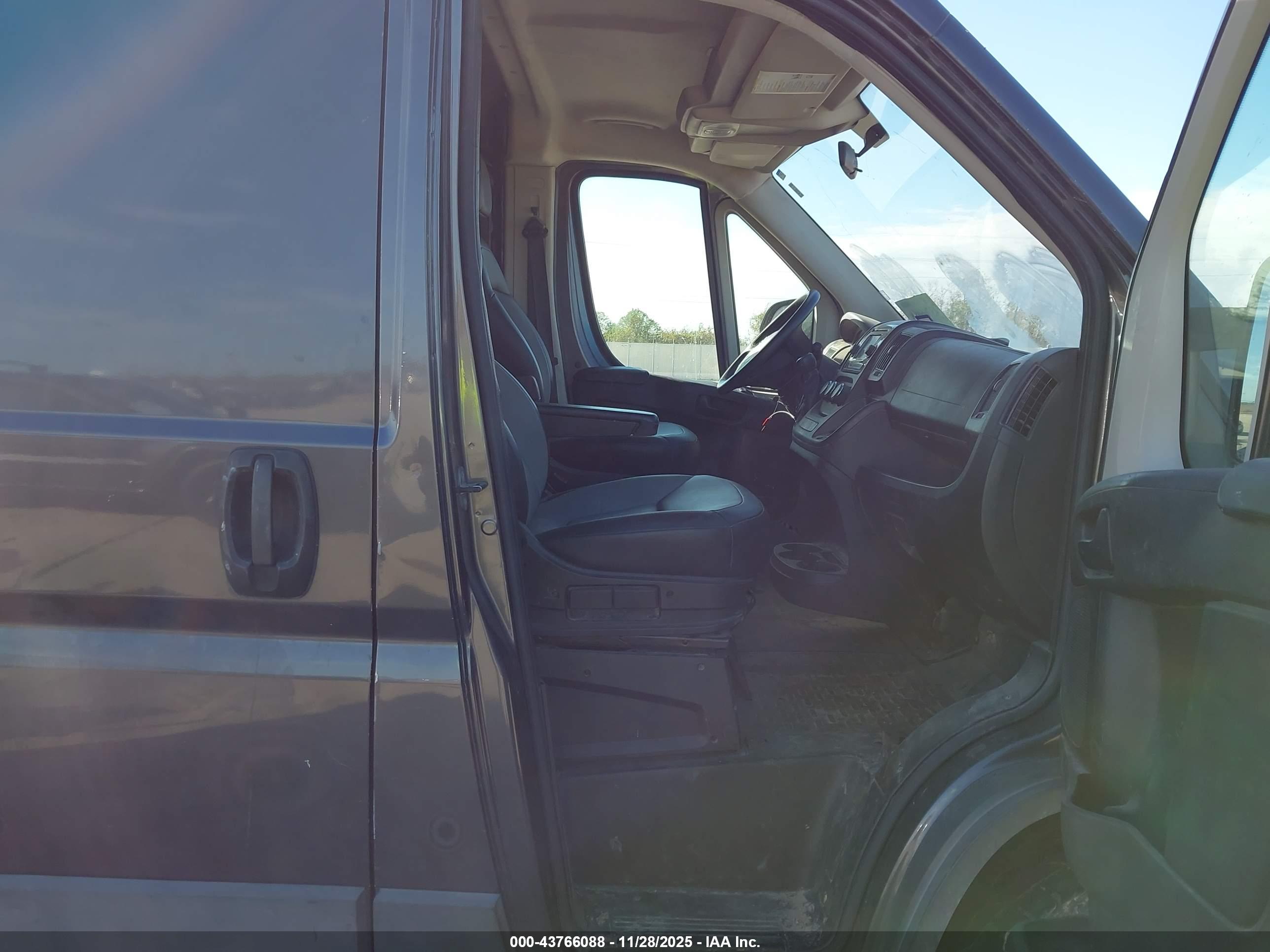 RAM PROMASTER image 5