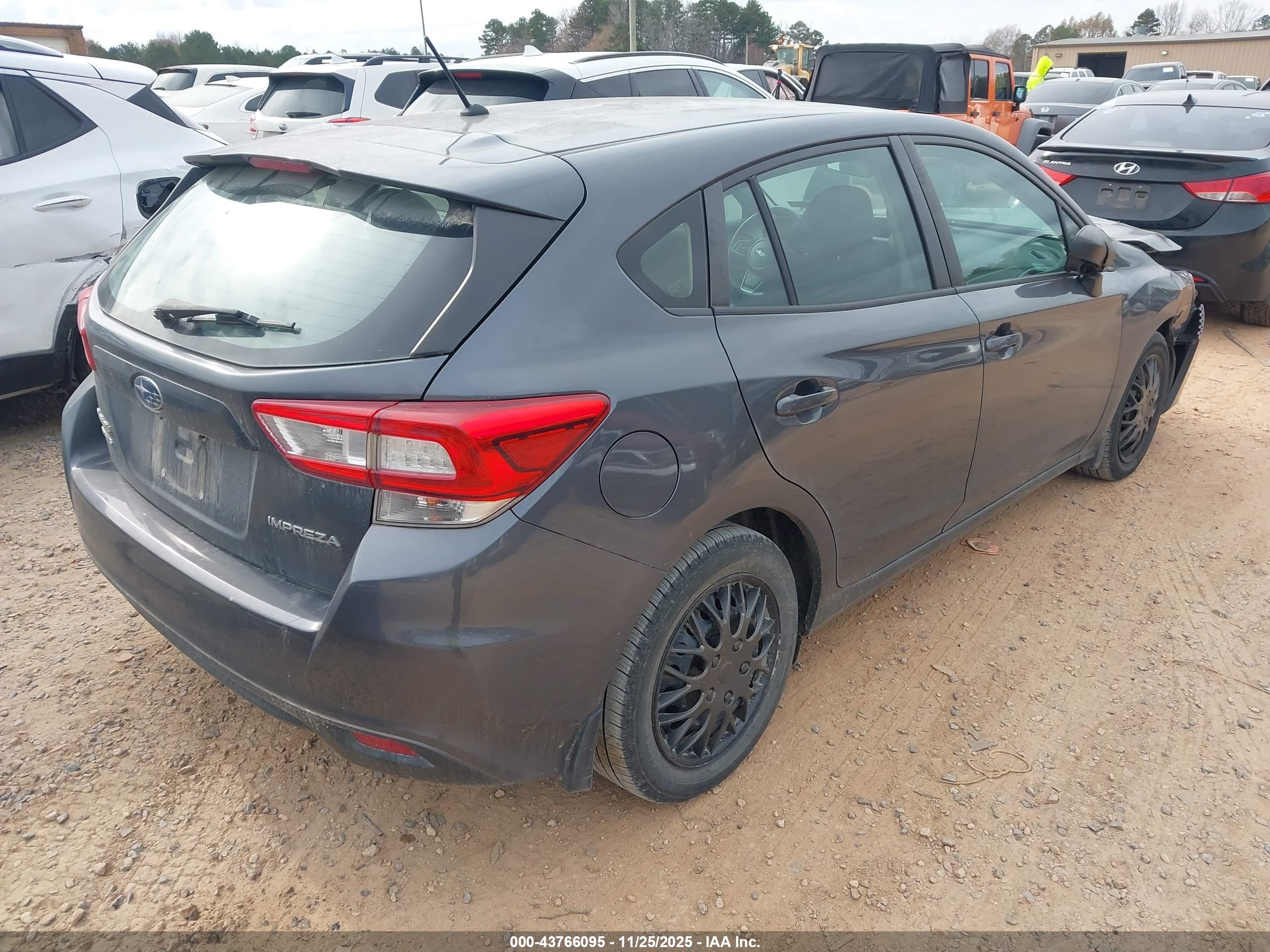 SUBARU IMPREZA image 4