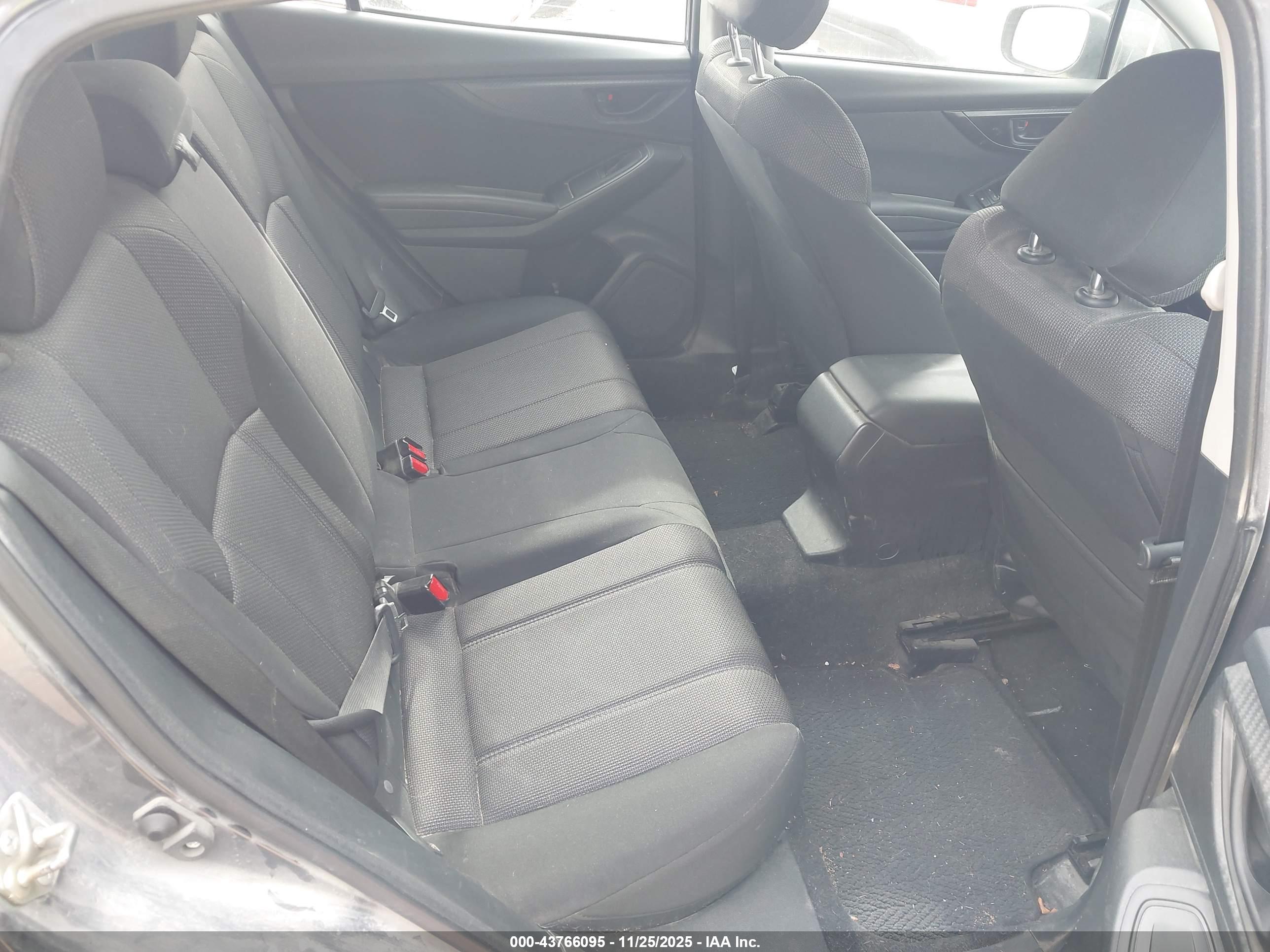 SUBARU IMPREZA image 8