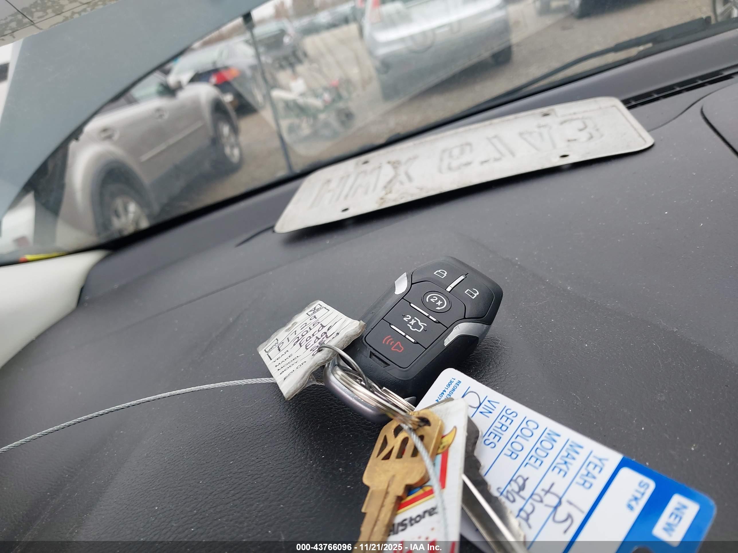 FORD EDGE image 11