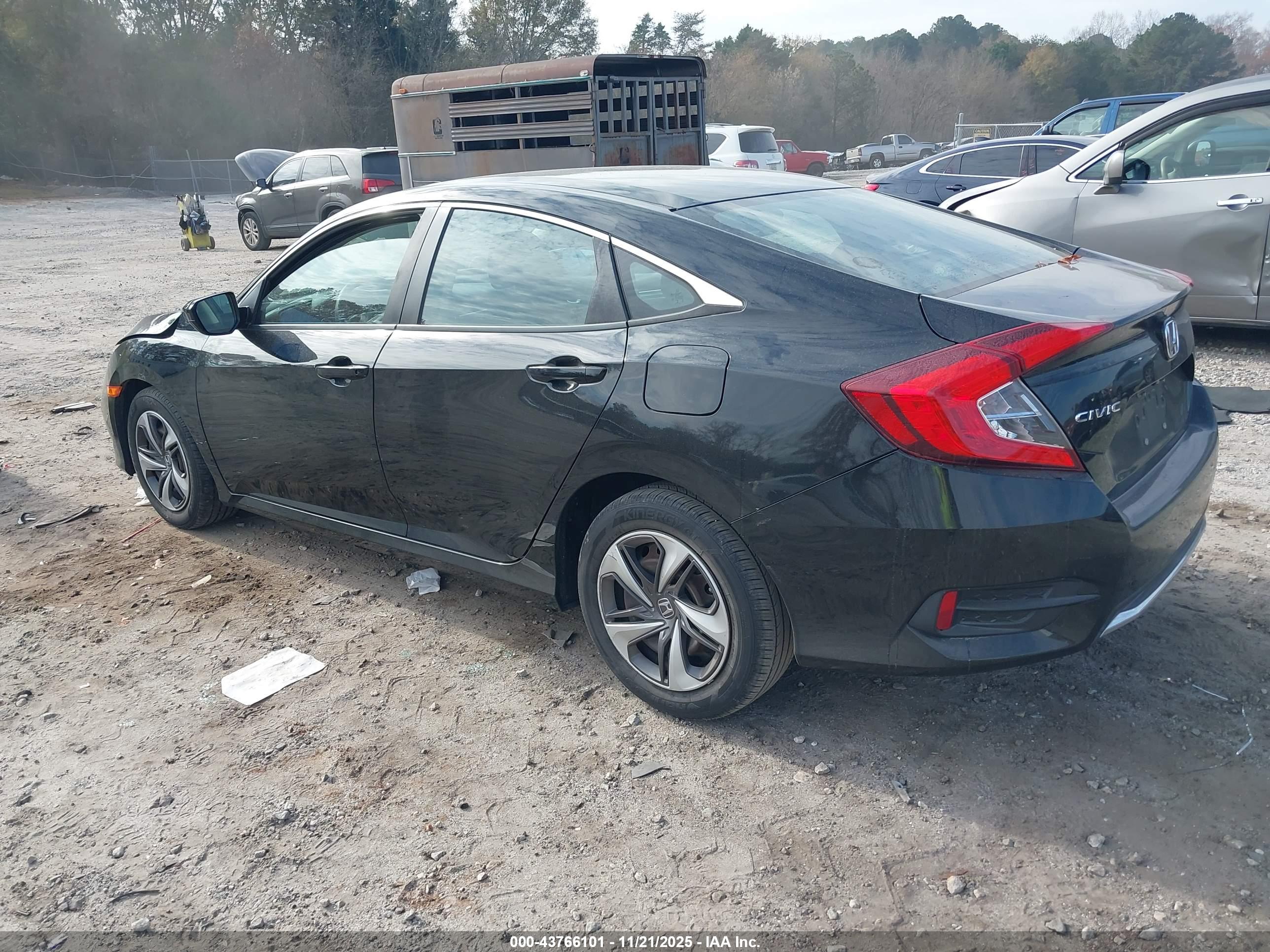 HONDA CIVIC image 3