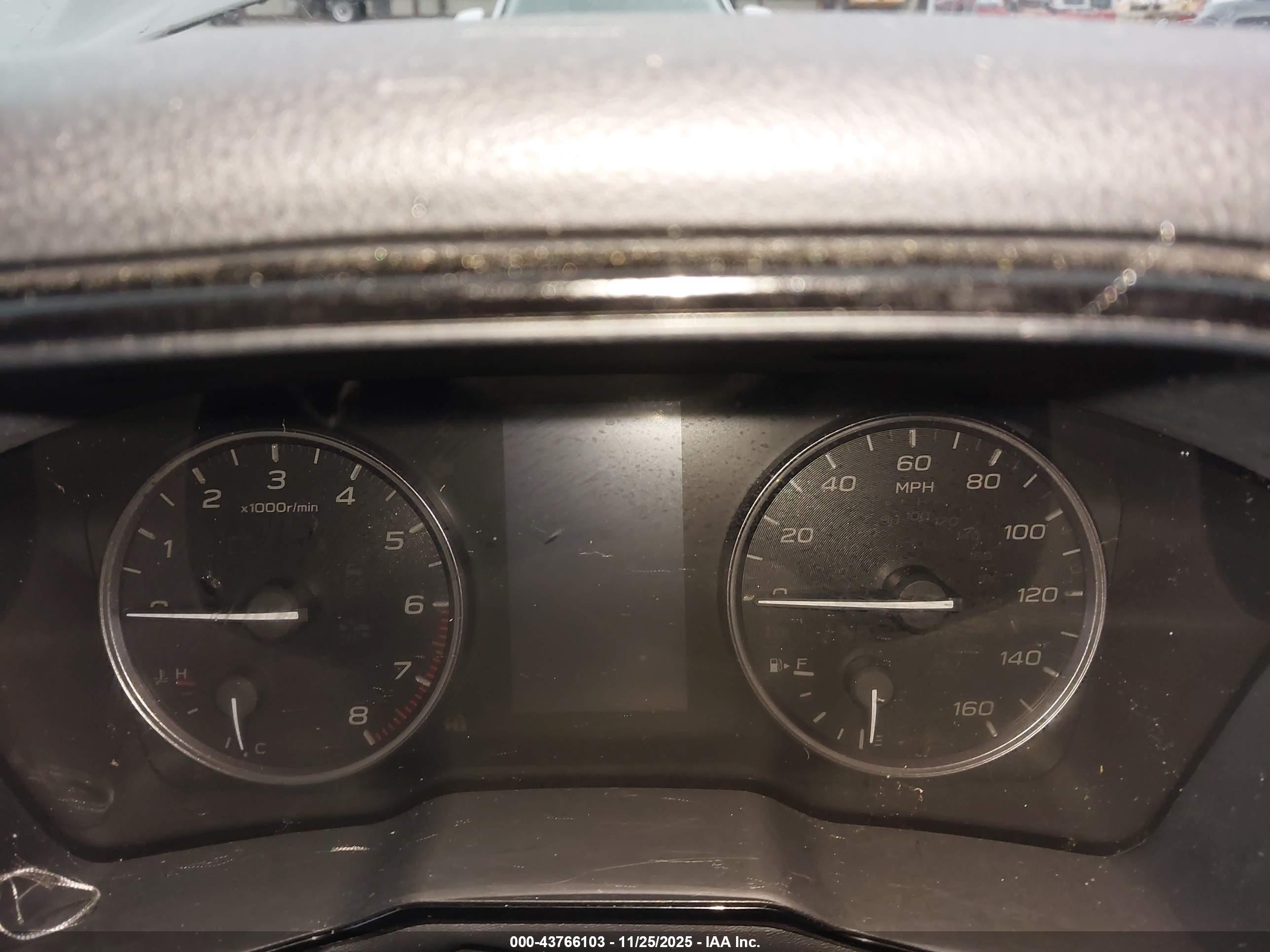SUBARU OUTBACK image 7