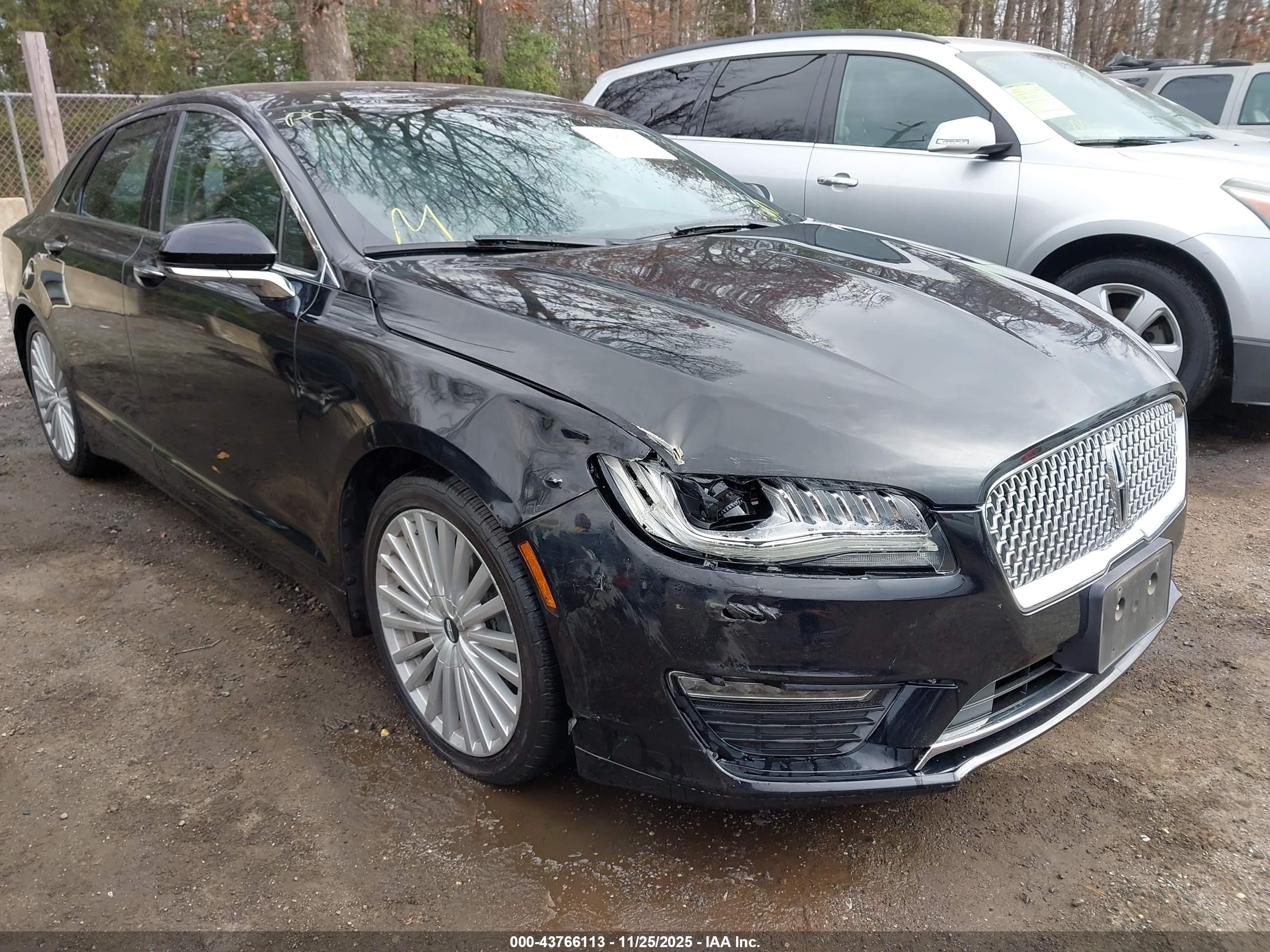 LINCOLN MKZ image 6