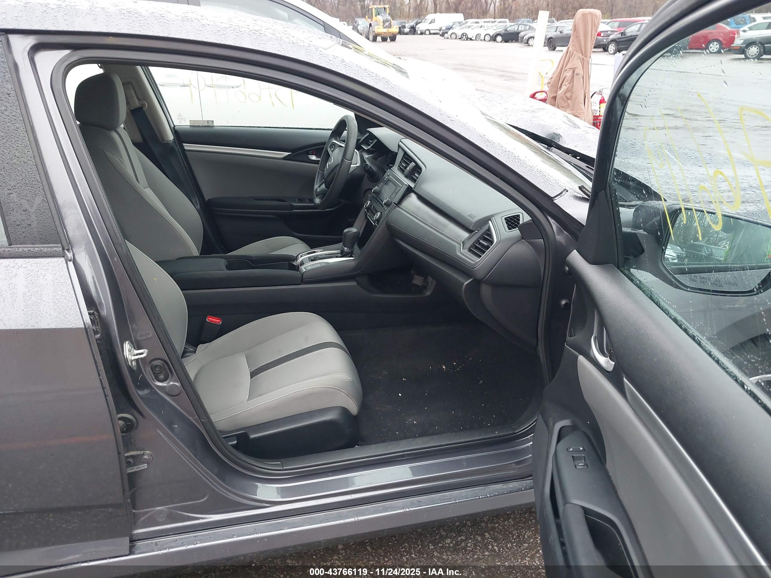HONDA CIVIC image 5