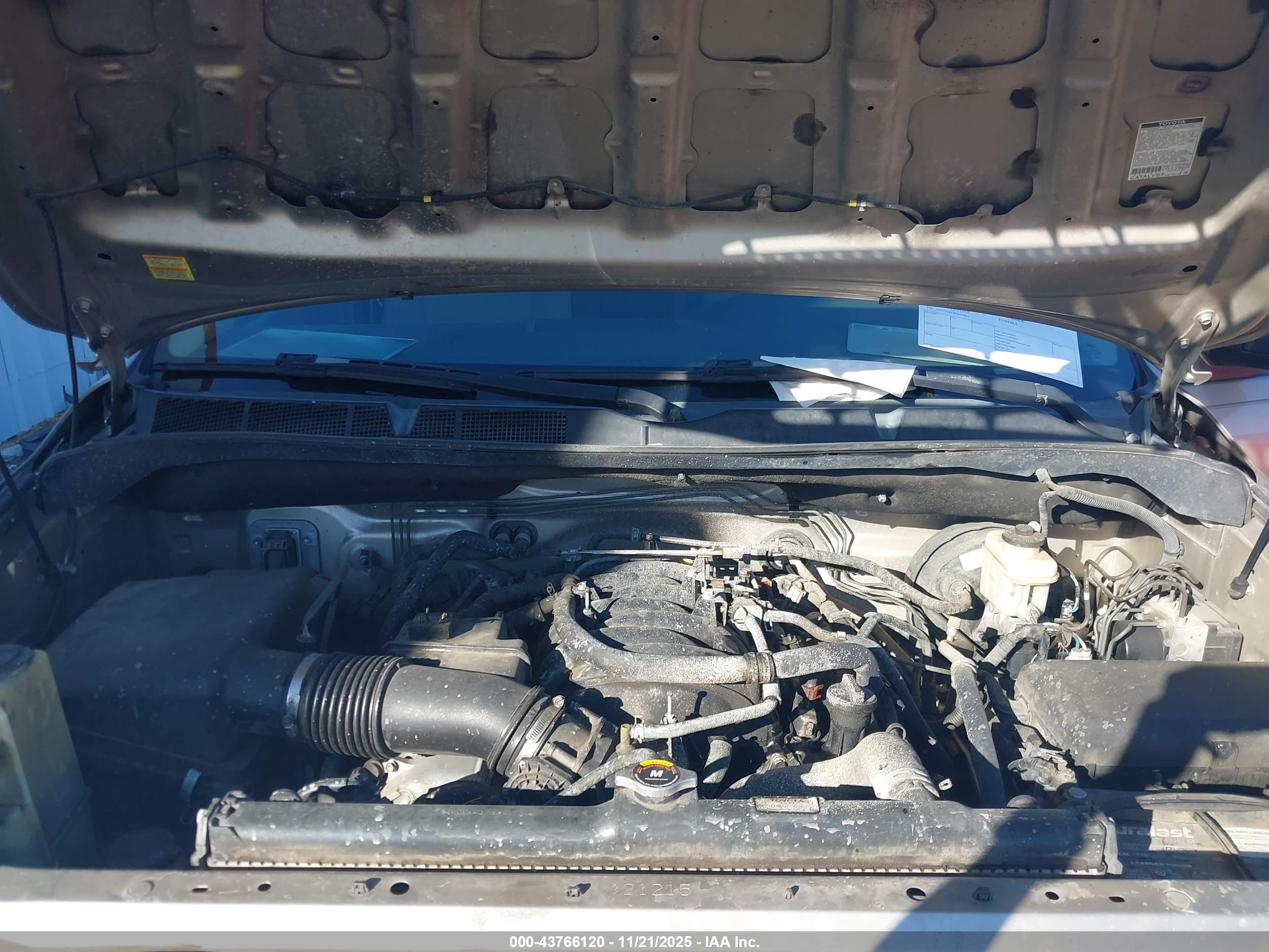 TOYOTA TUNDRA image 10