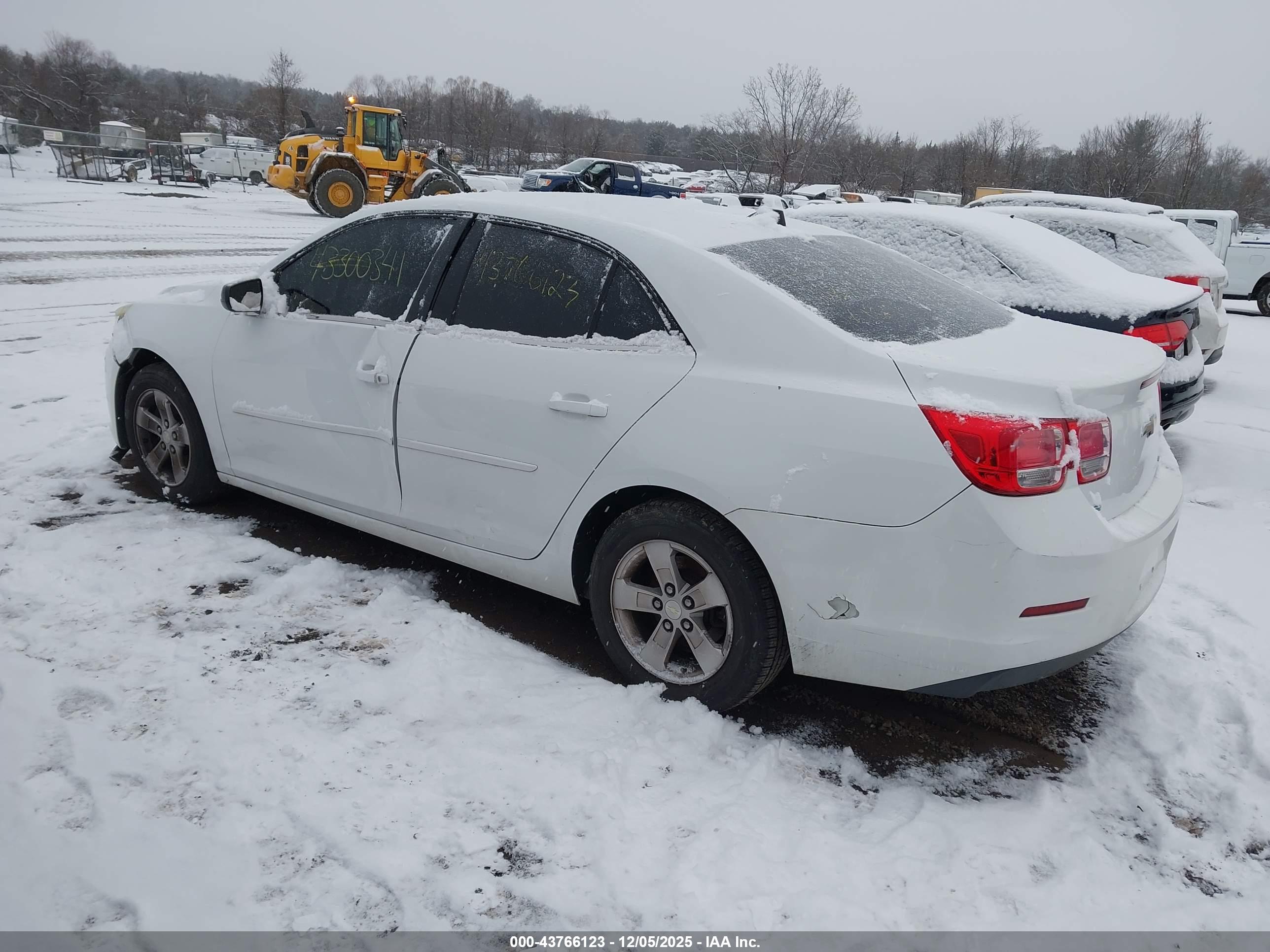 CHEVROLET MALIBU image 3