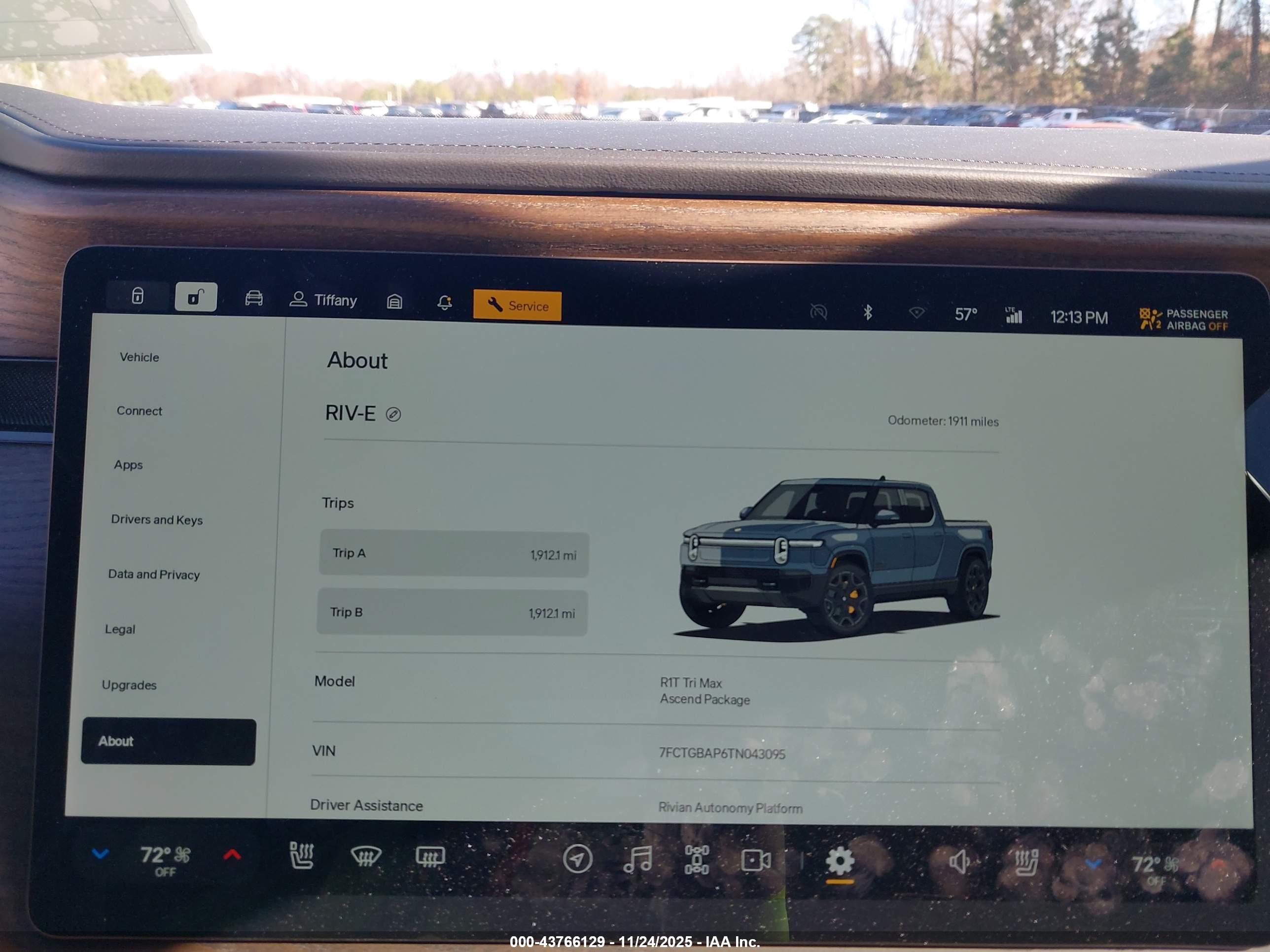 RIVIAN R1T image 7