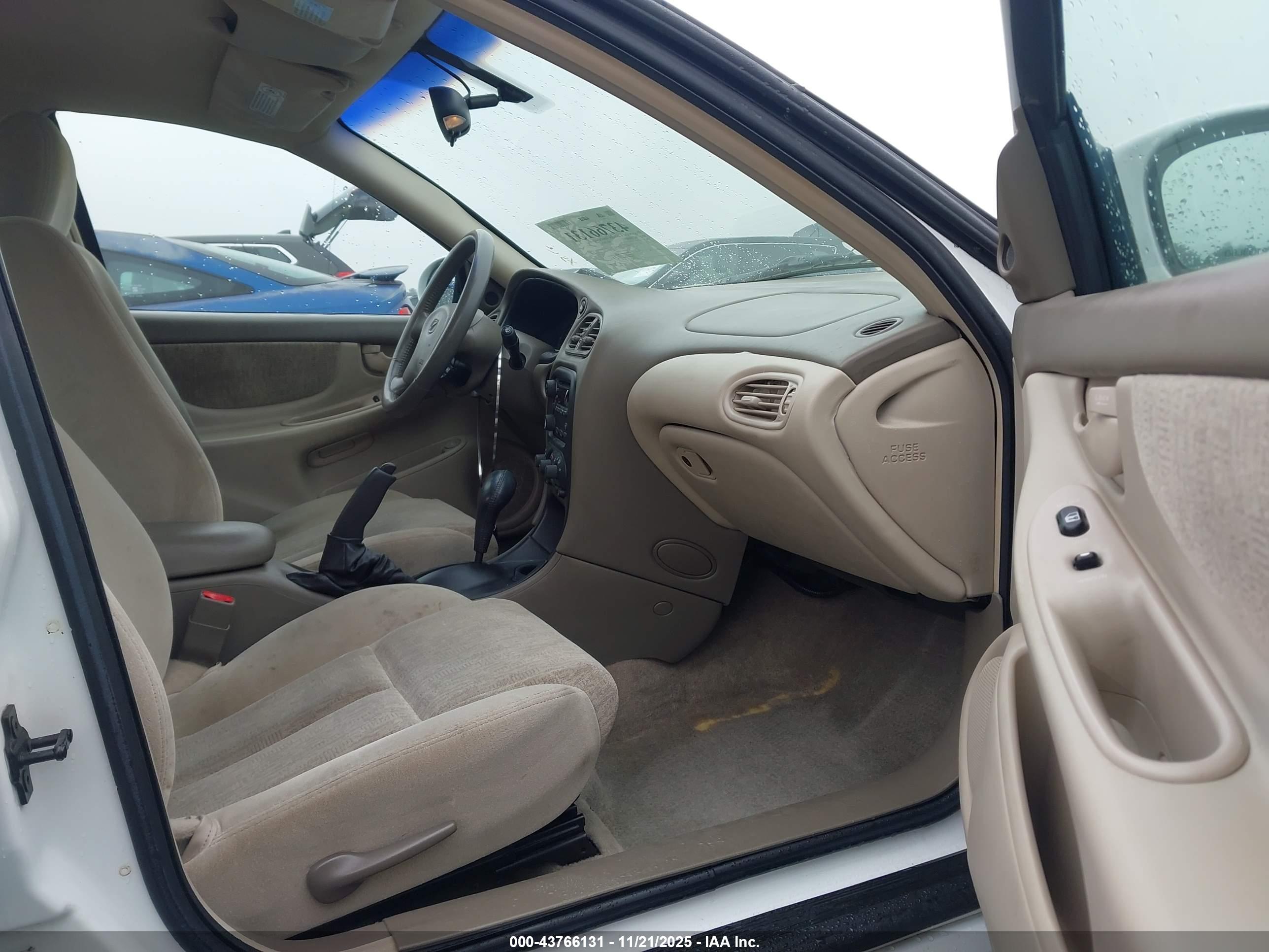OLDSMOBILE ALERO image 5