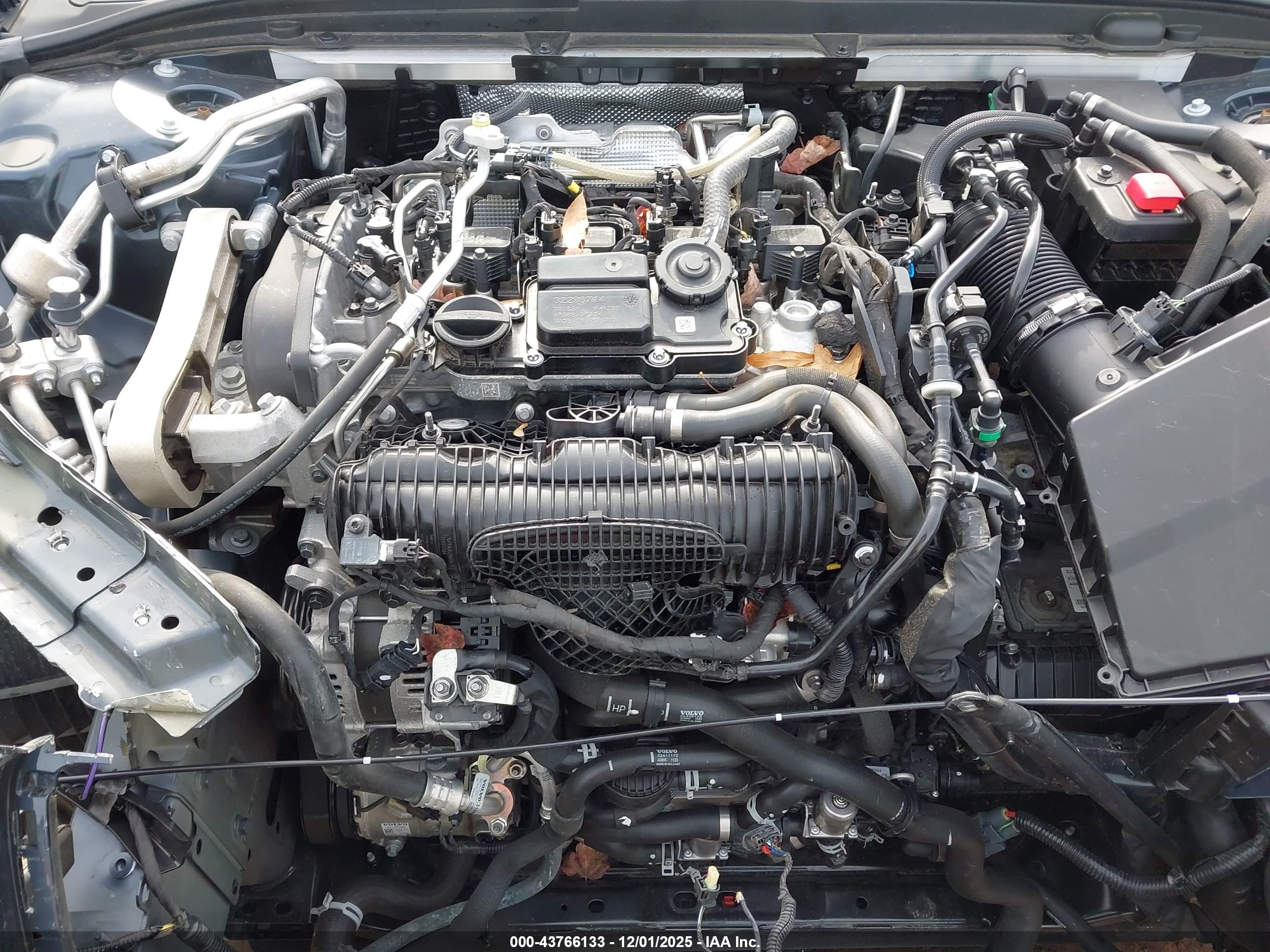 VOLVO S60 image 10