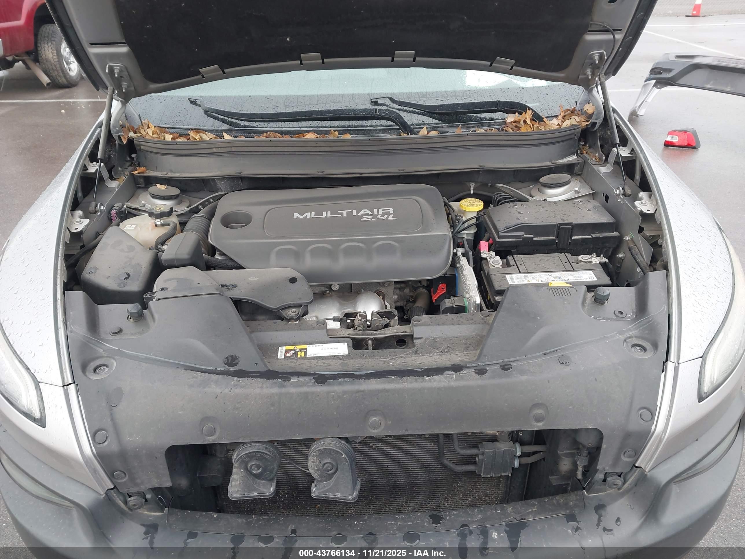 JEEP CHEROKEE image 10