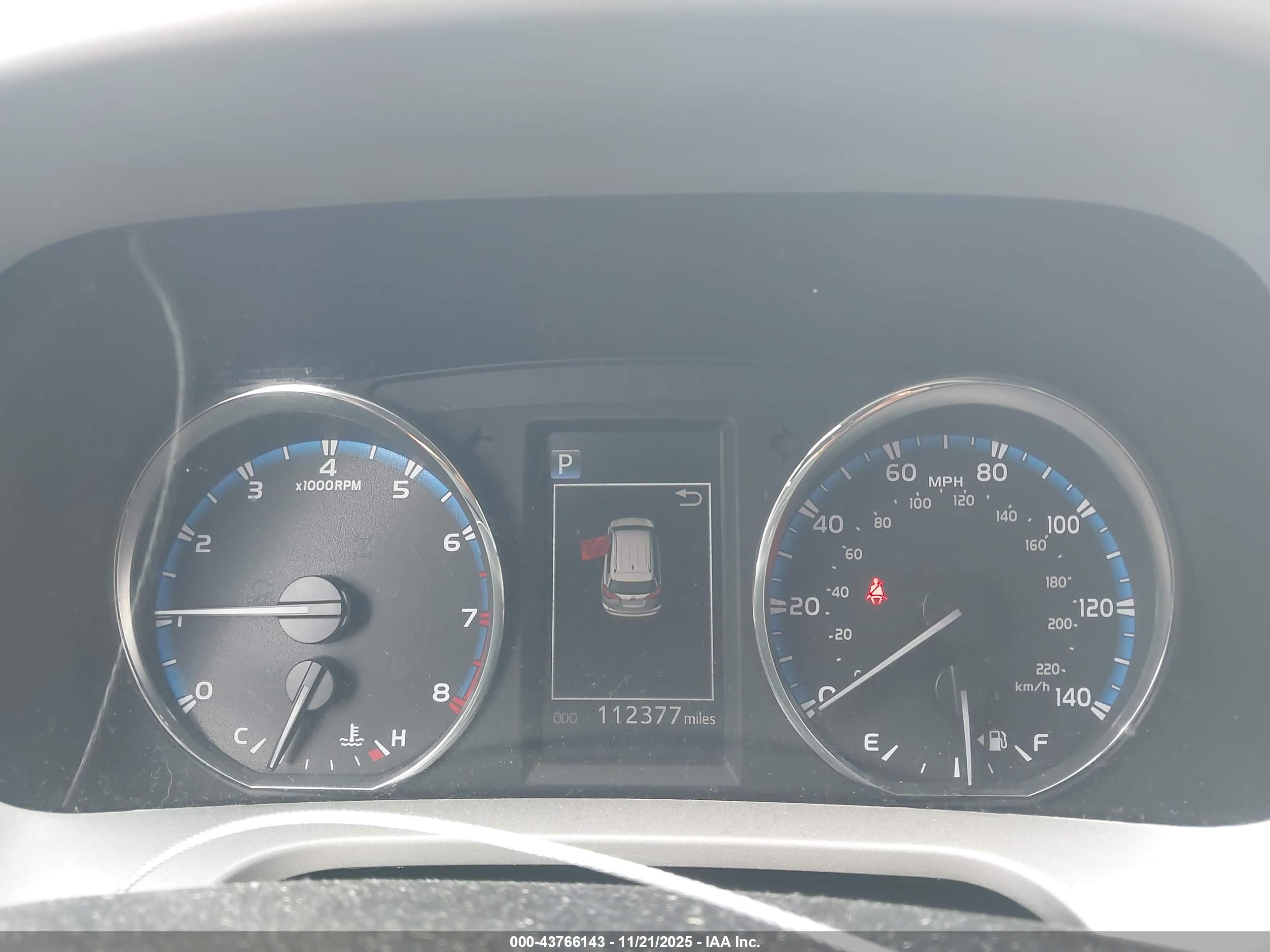 TOYOTA RAV4 image 7