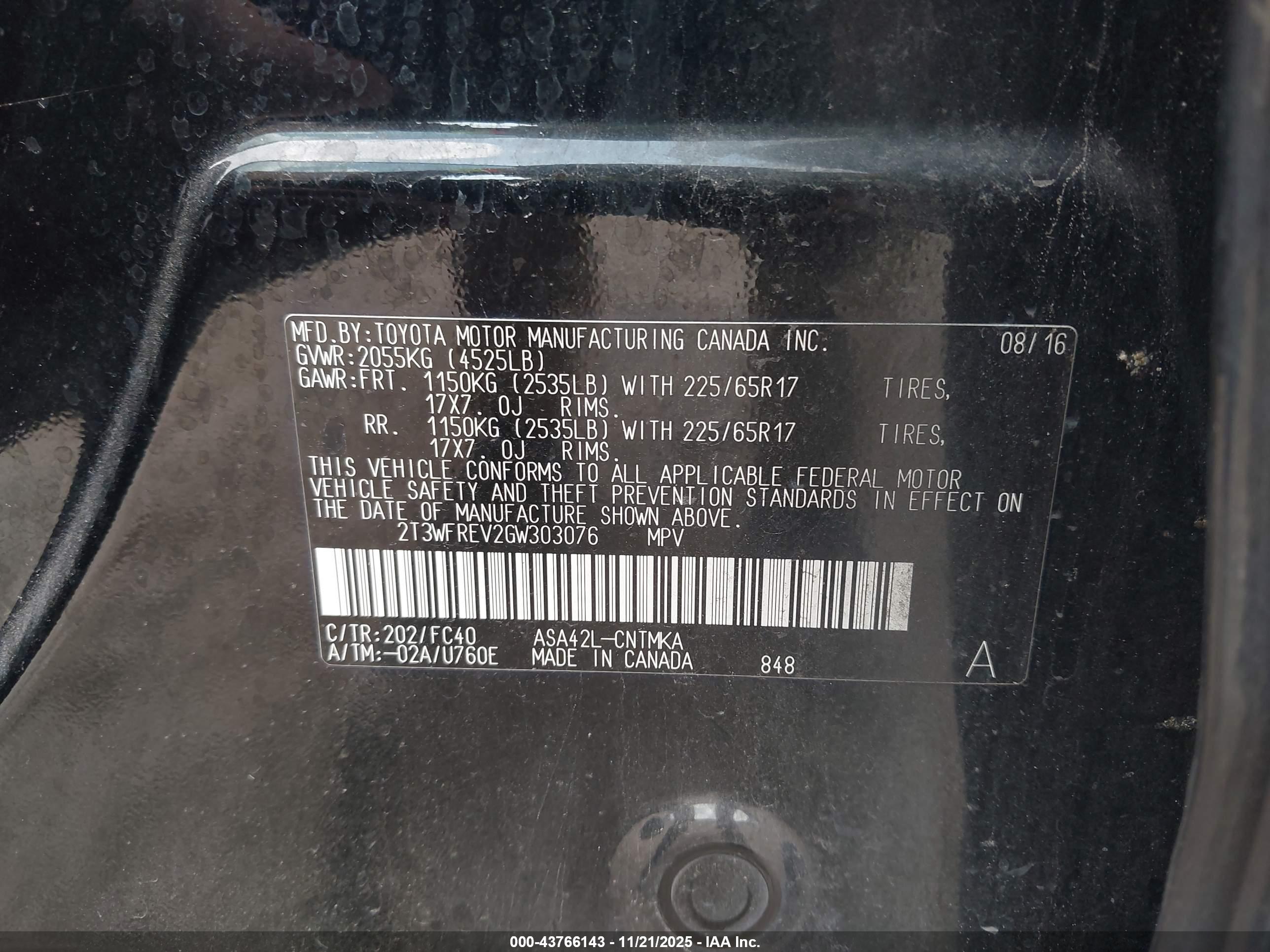 TOYOTA RAV4 image 9