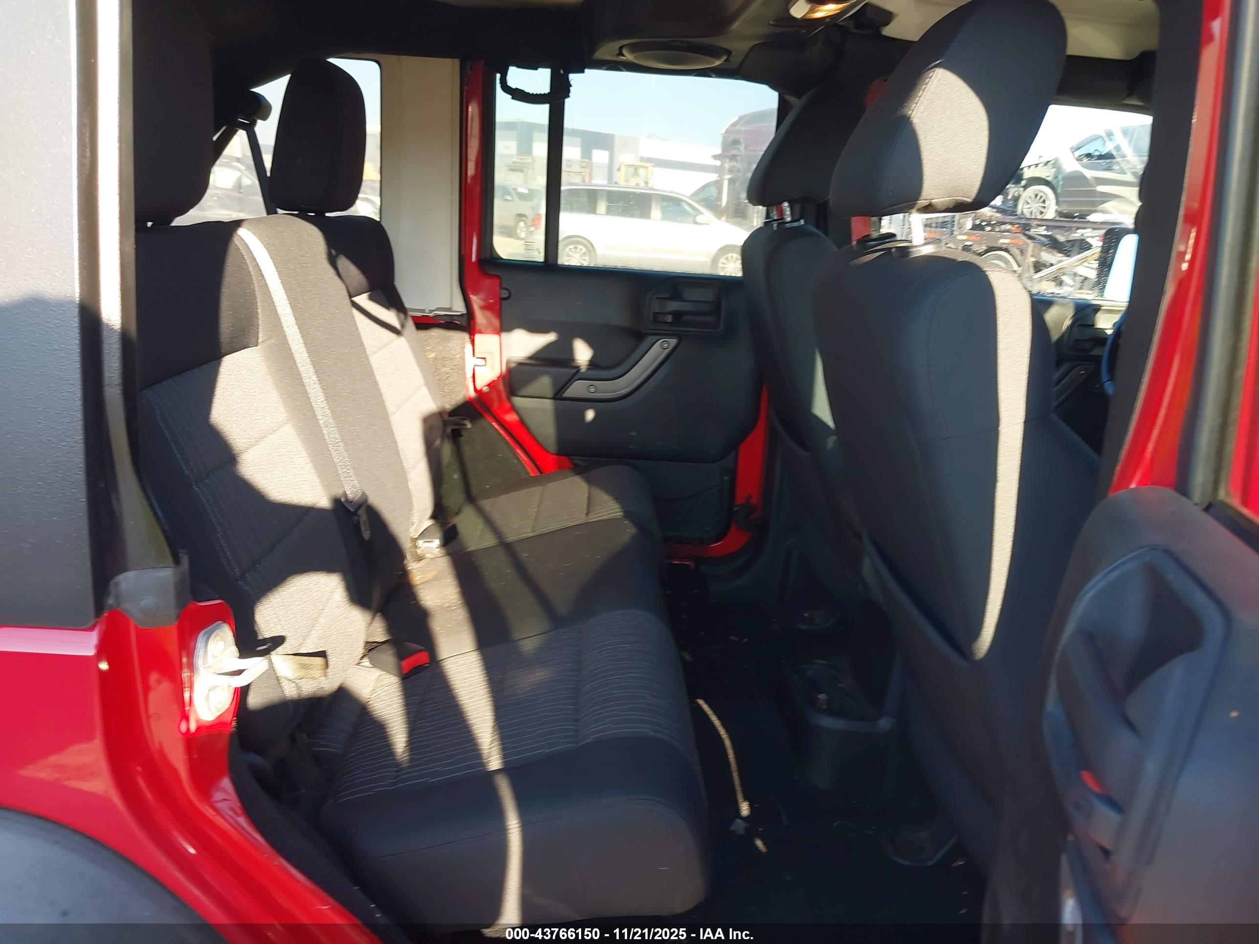 JEEP WRANGLER image 8