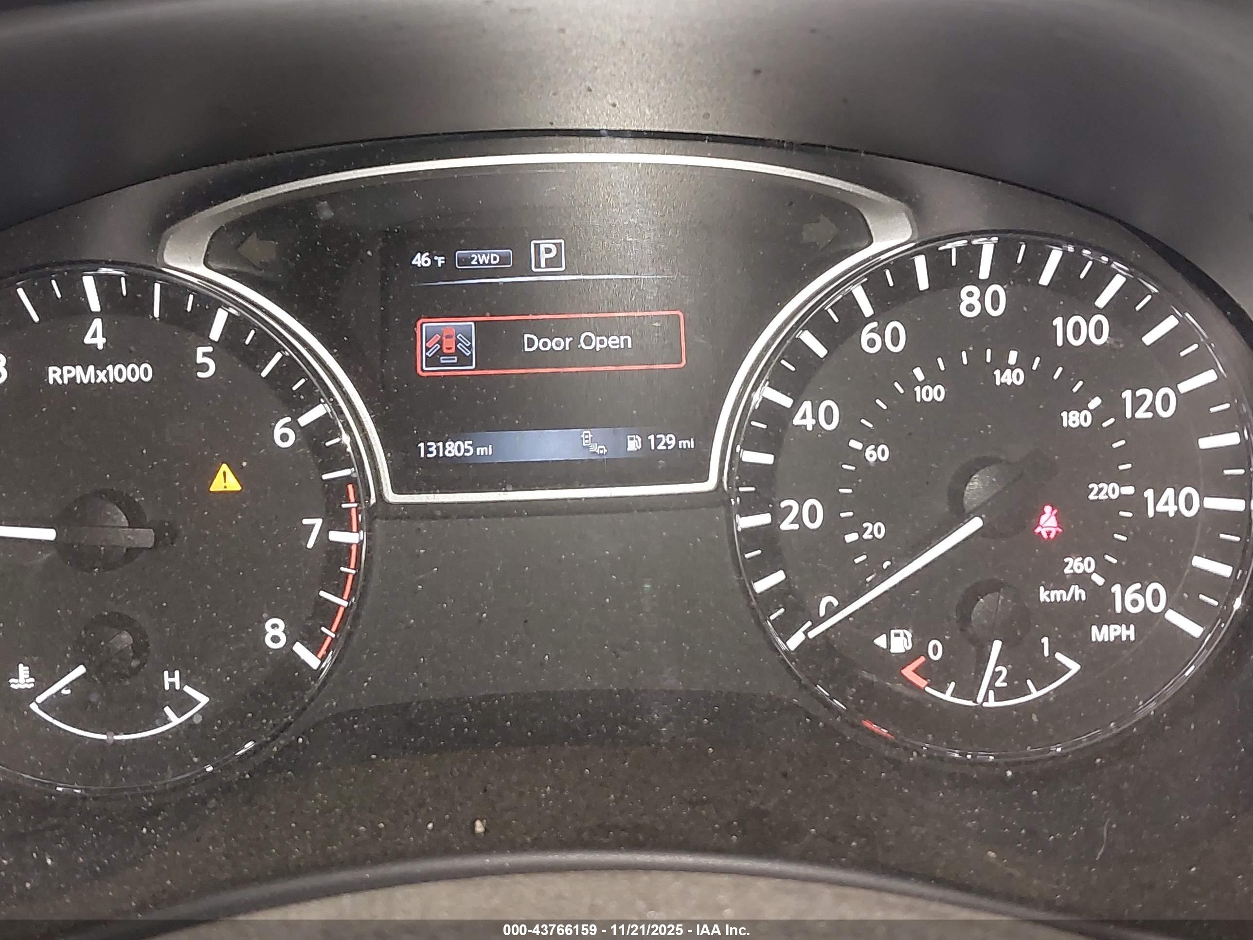 NISSAN PATHFINDER image 7