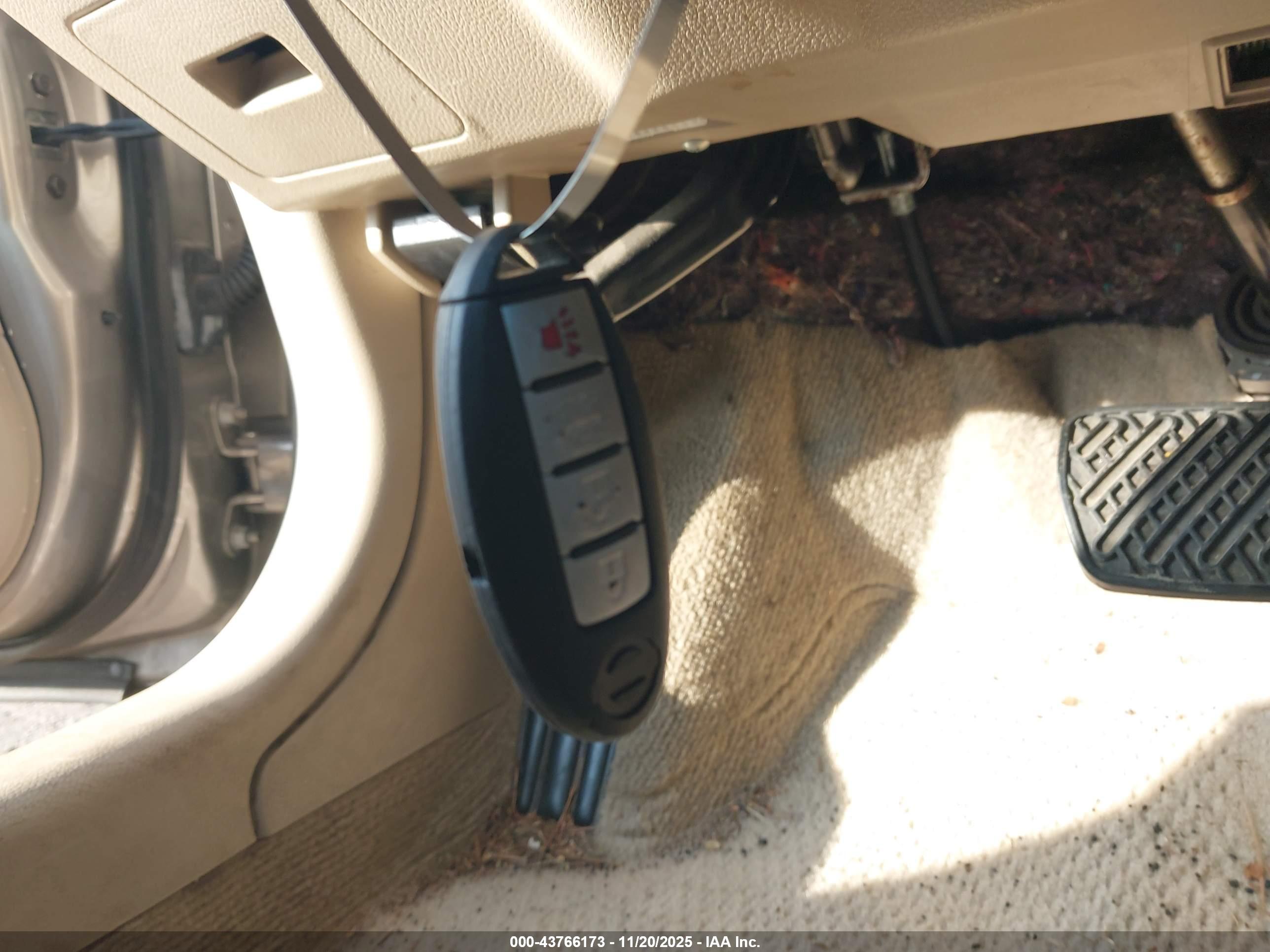 NISSAN ALTIMA image 11