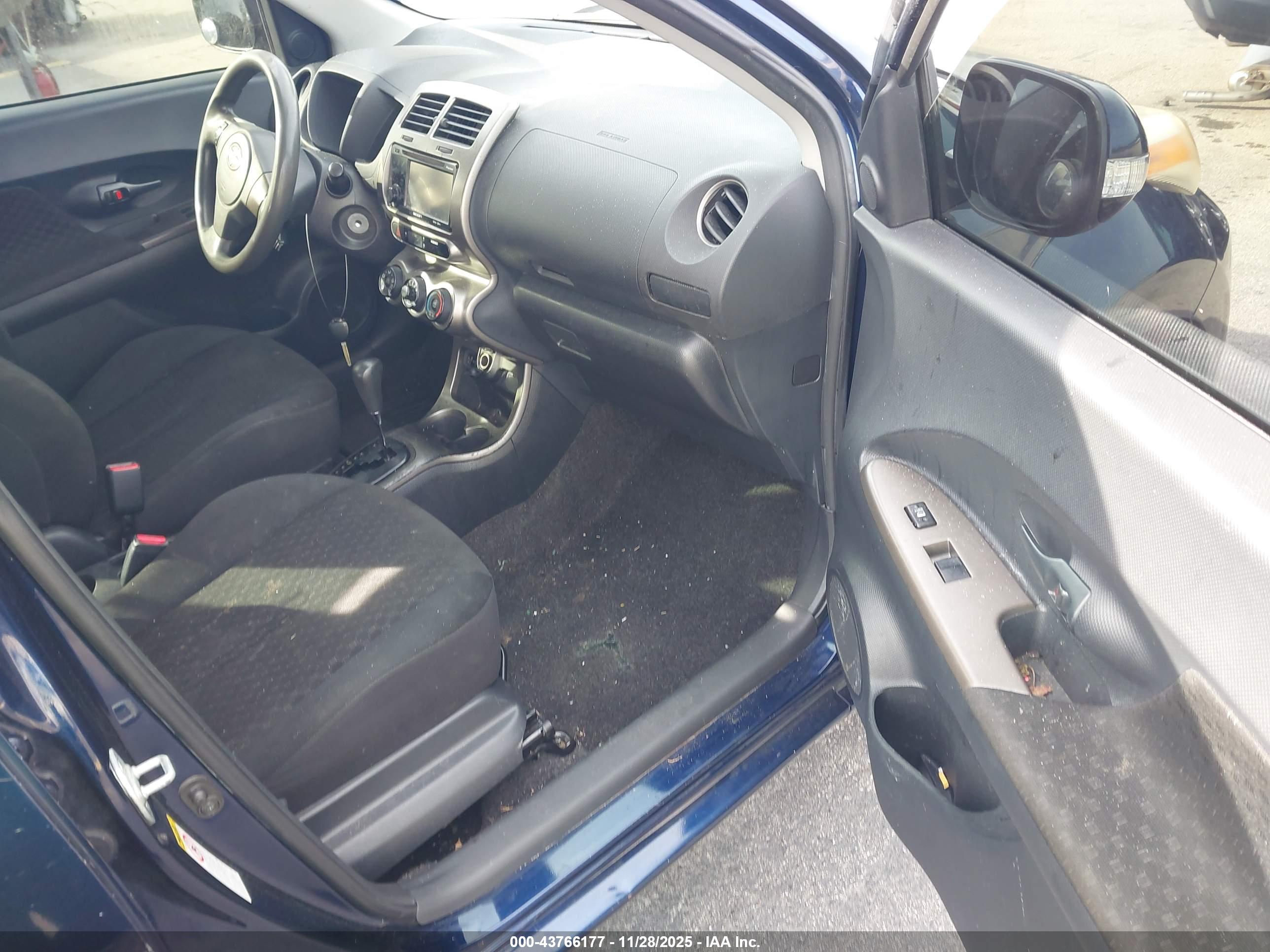 SCION XD image 5