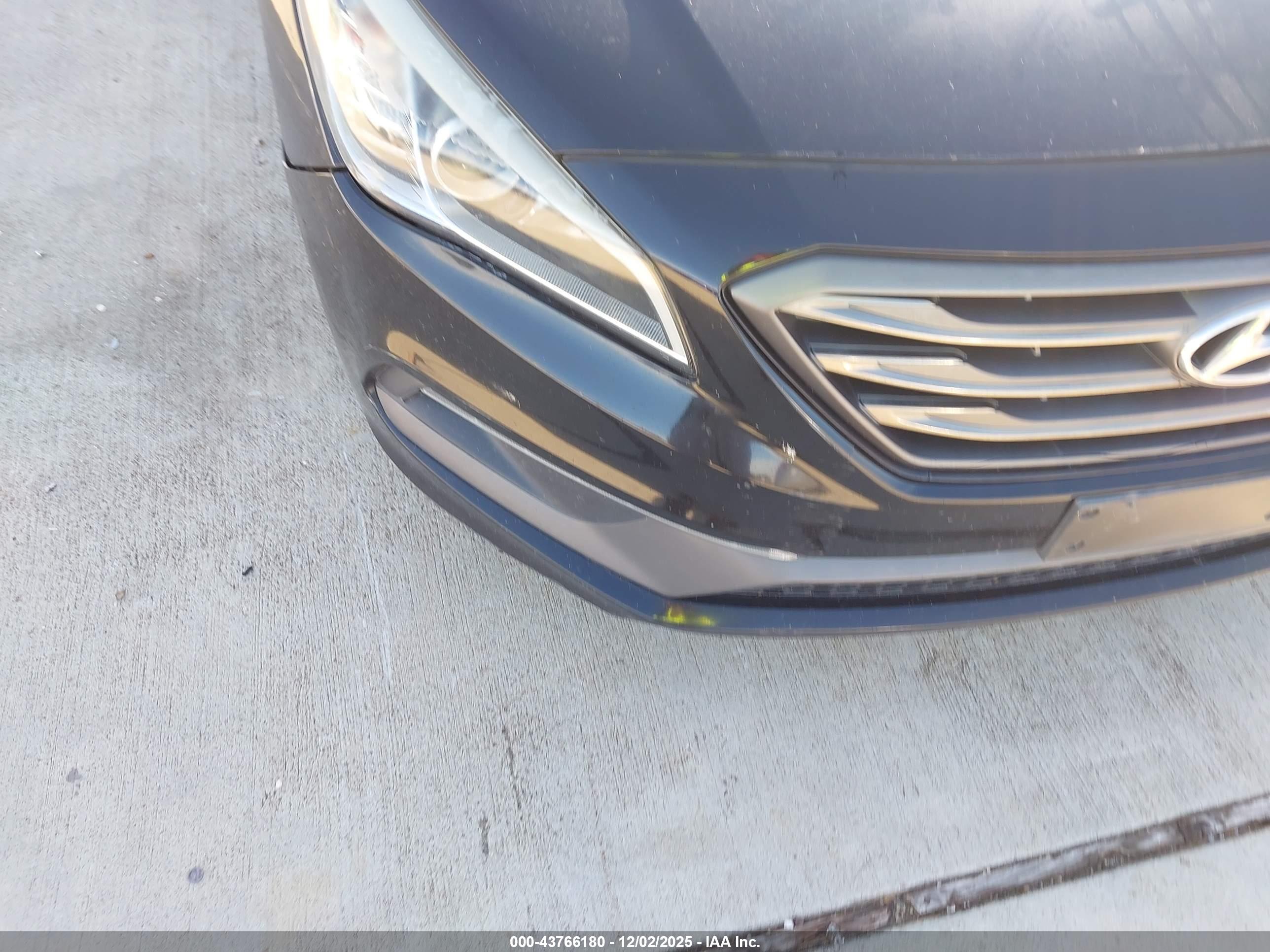 HYUNDAI SONATA image 6