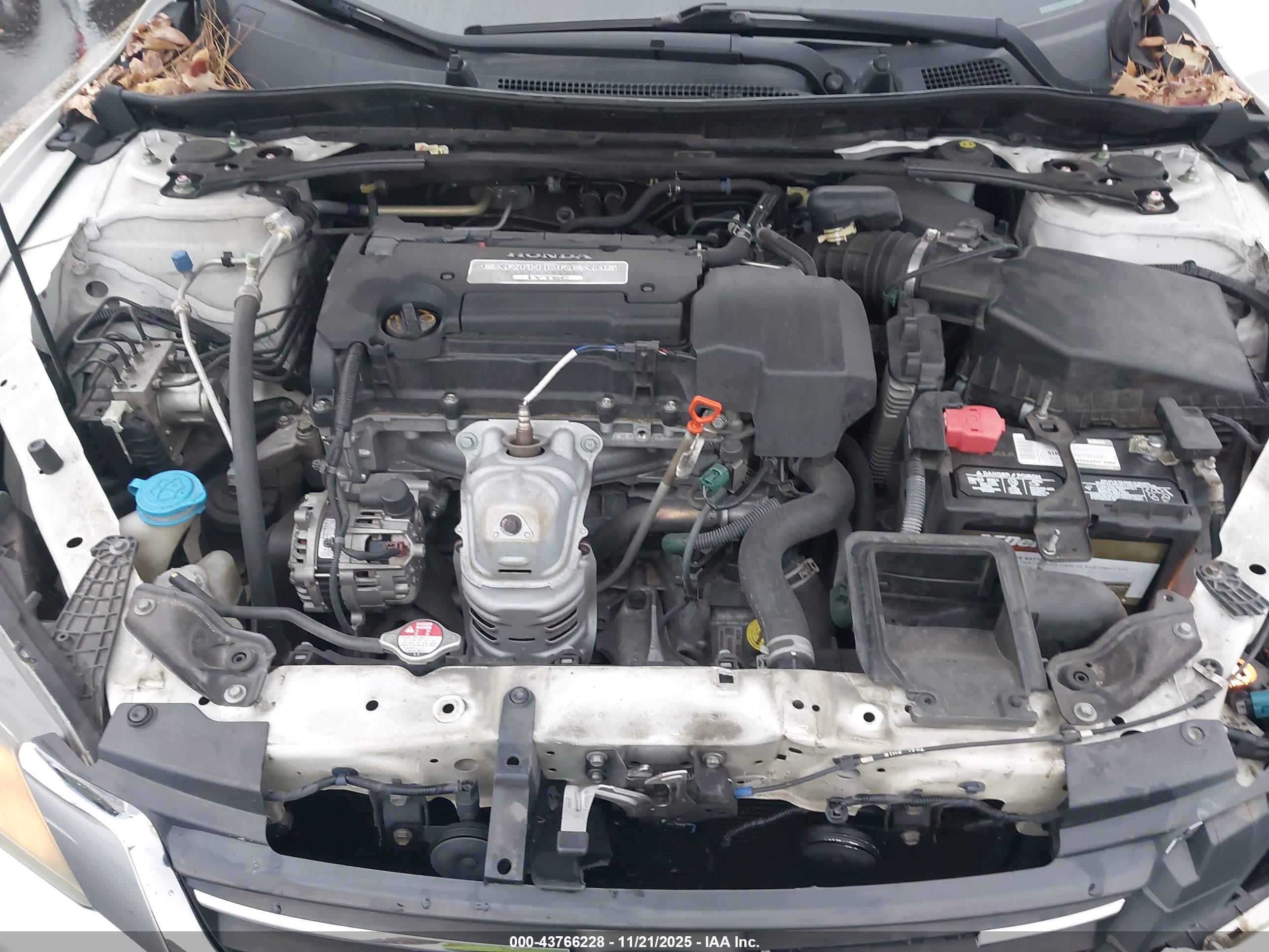 HONDA ACCORD image 10