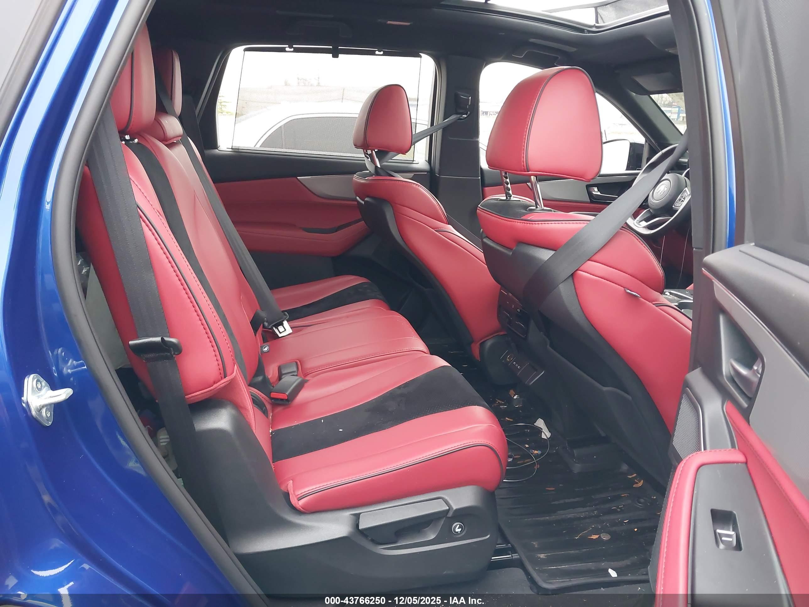 ACURA MDX image 8