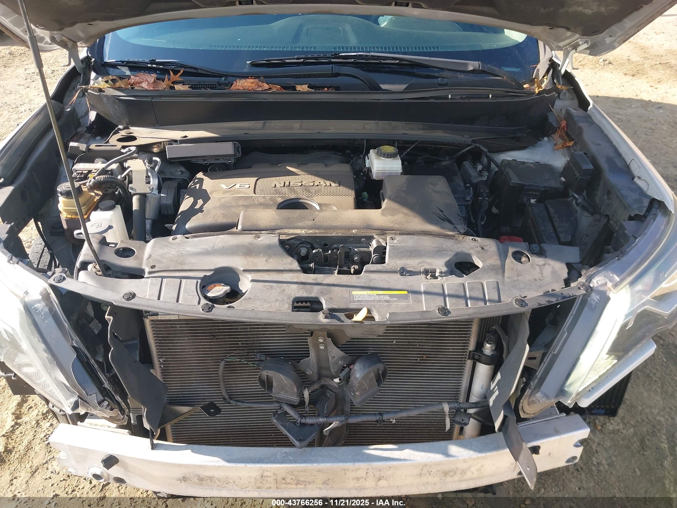 NISSAN PATHFINDER image 10