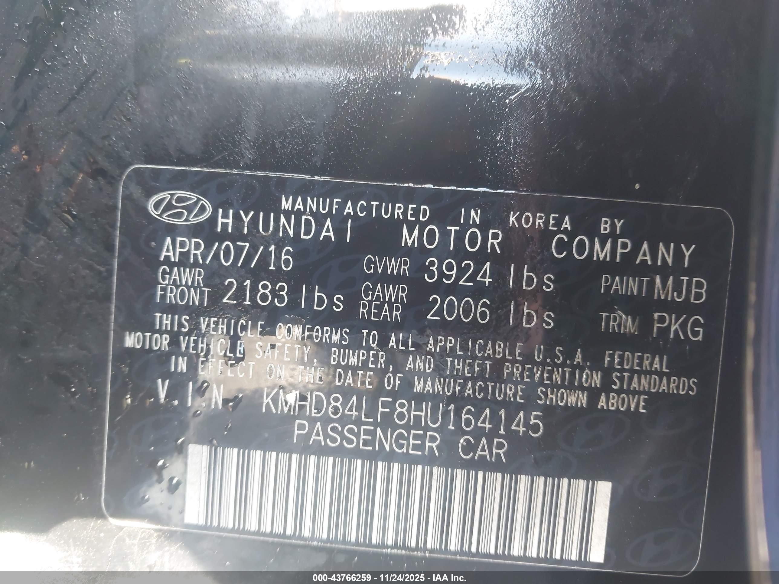 HYUNDAI ELANTRA image 9