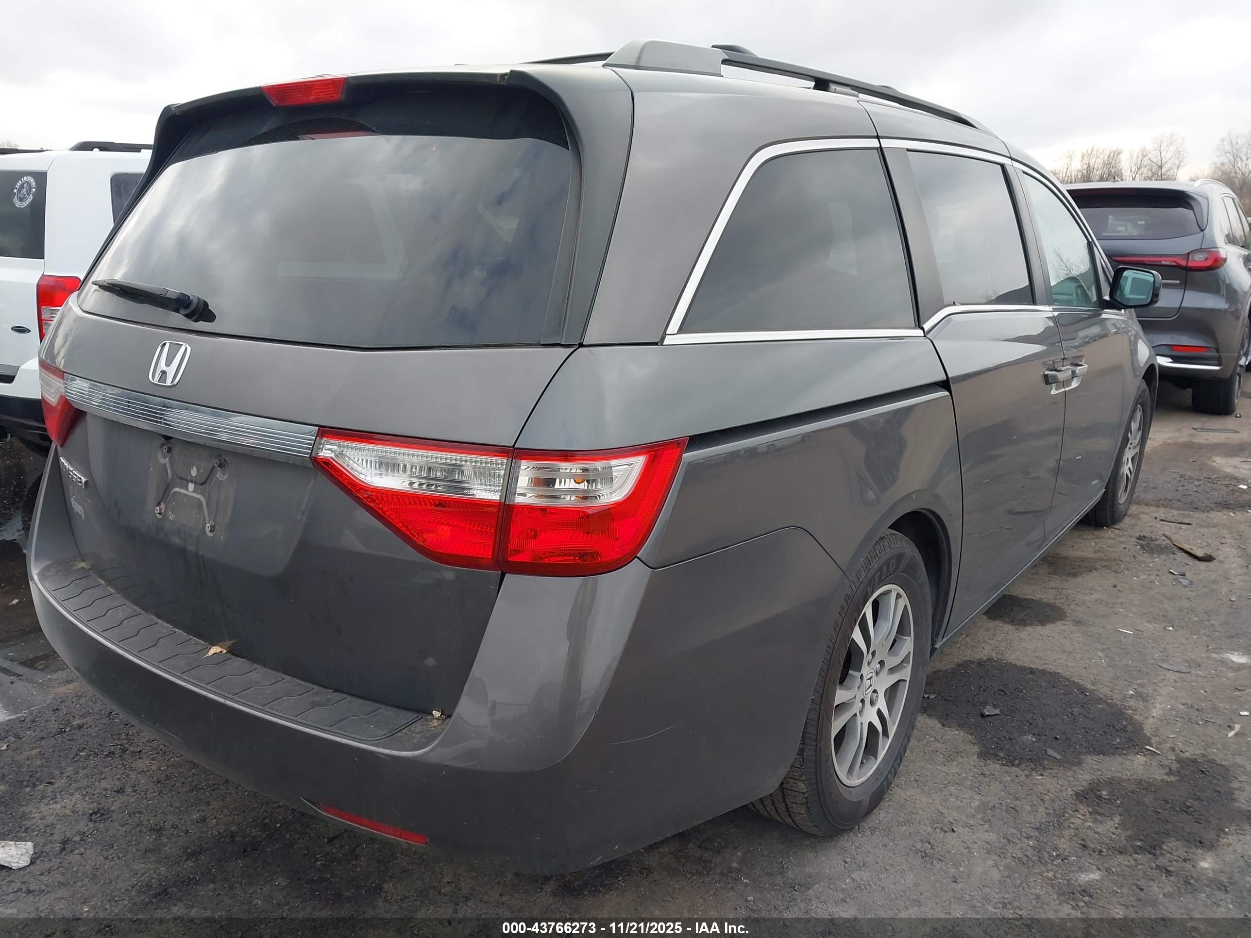 HONDA ODYSSEY image 4